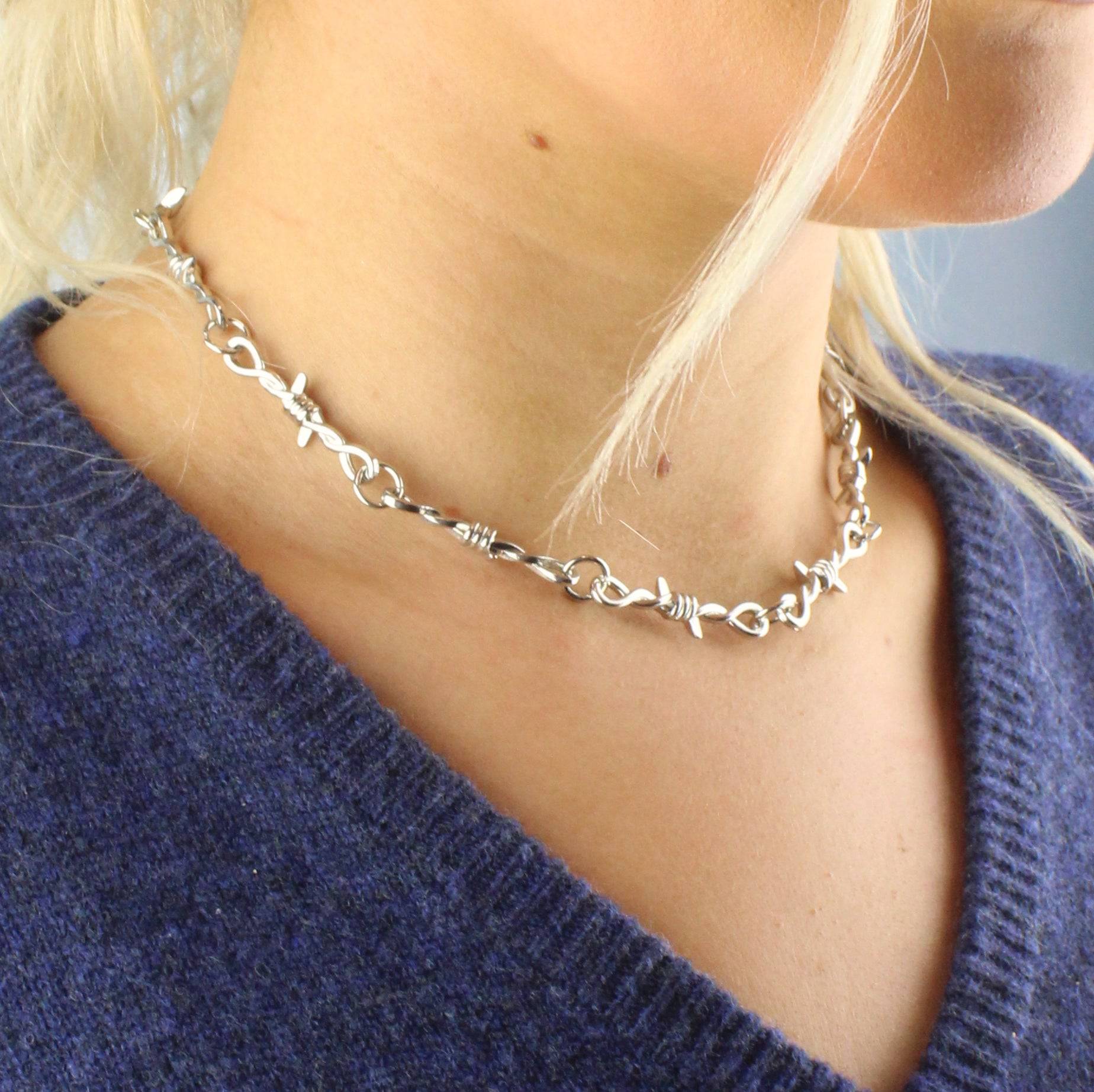 16 Inch Thin Barbed Wire Necklace - Image 4