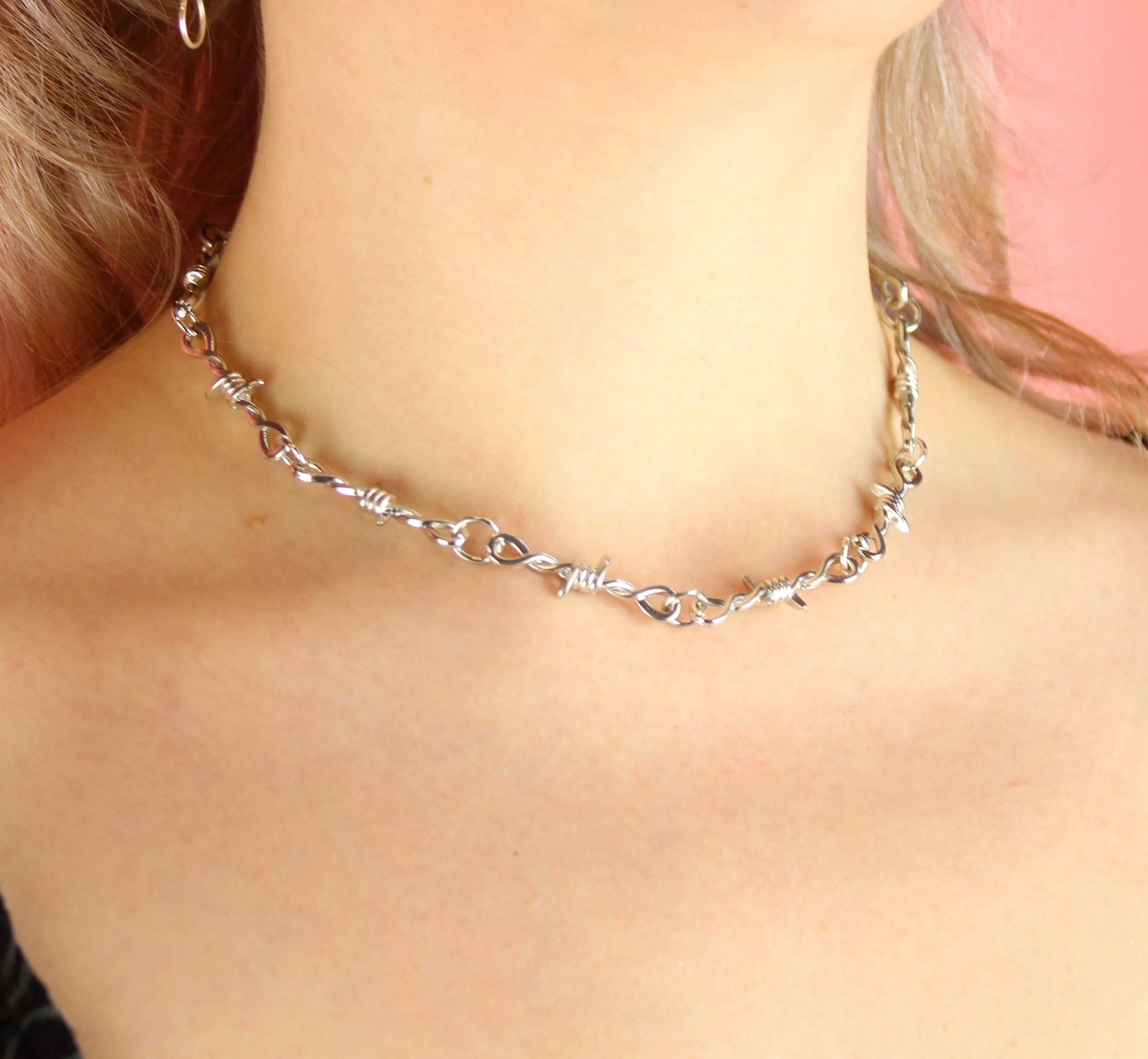 16 Inch Thin Barbed Wire Necklace - Image 7