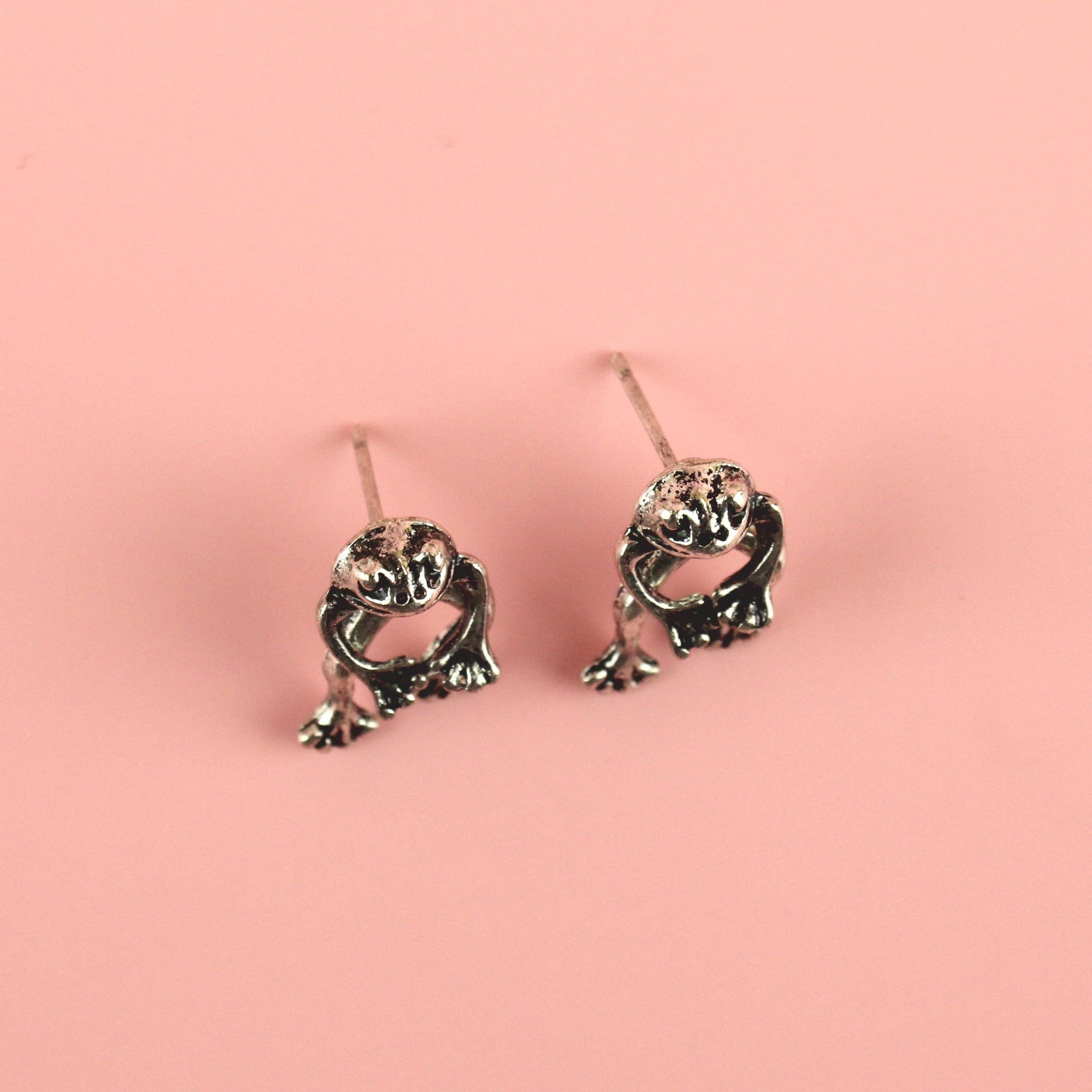 2 Piece Frog Stud Earrings - Image 11