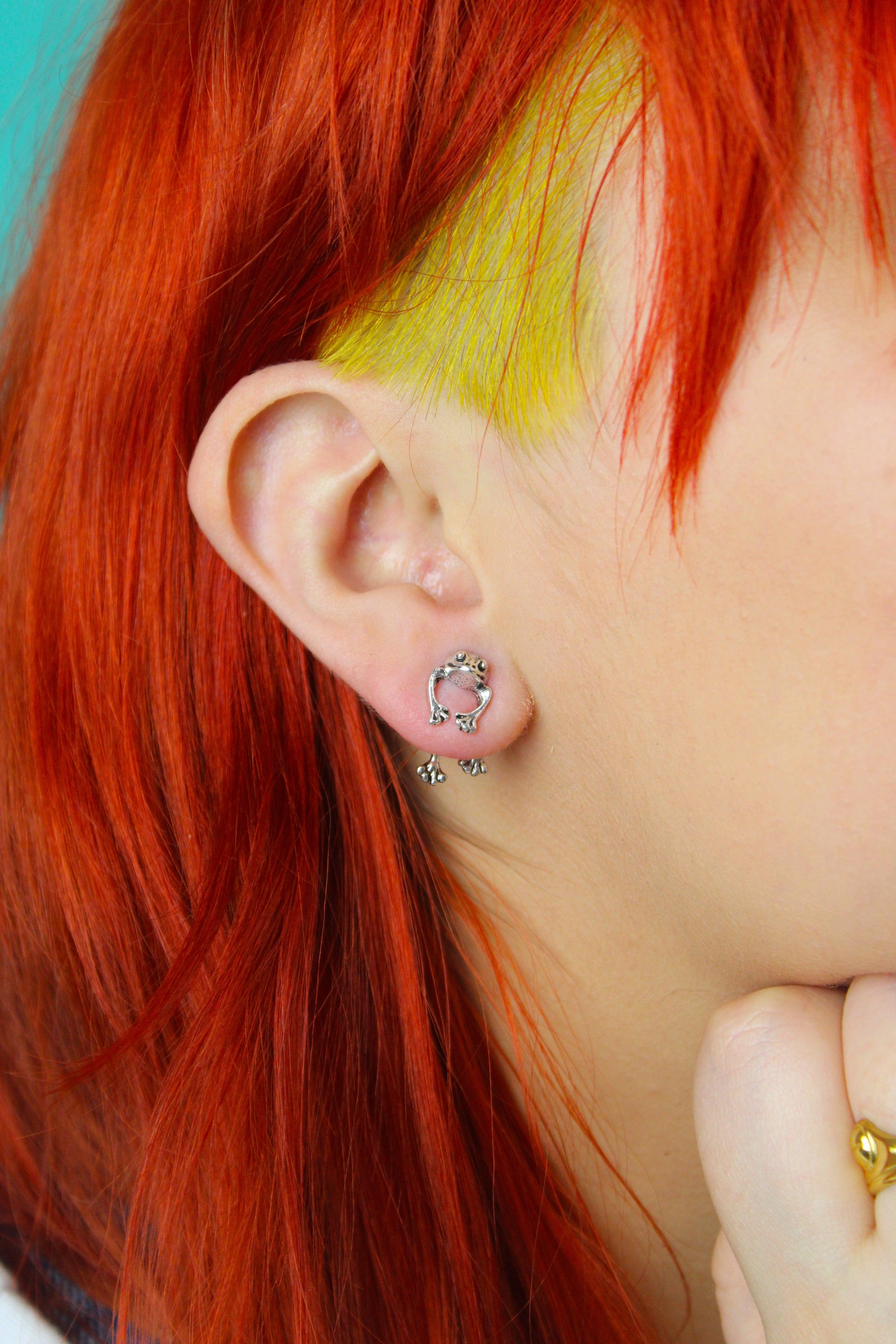 2 Piece Frog Stud Earrings - Image 3