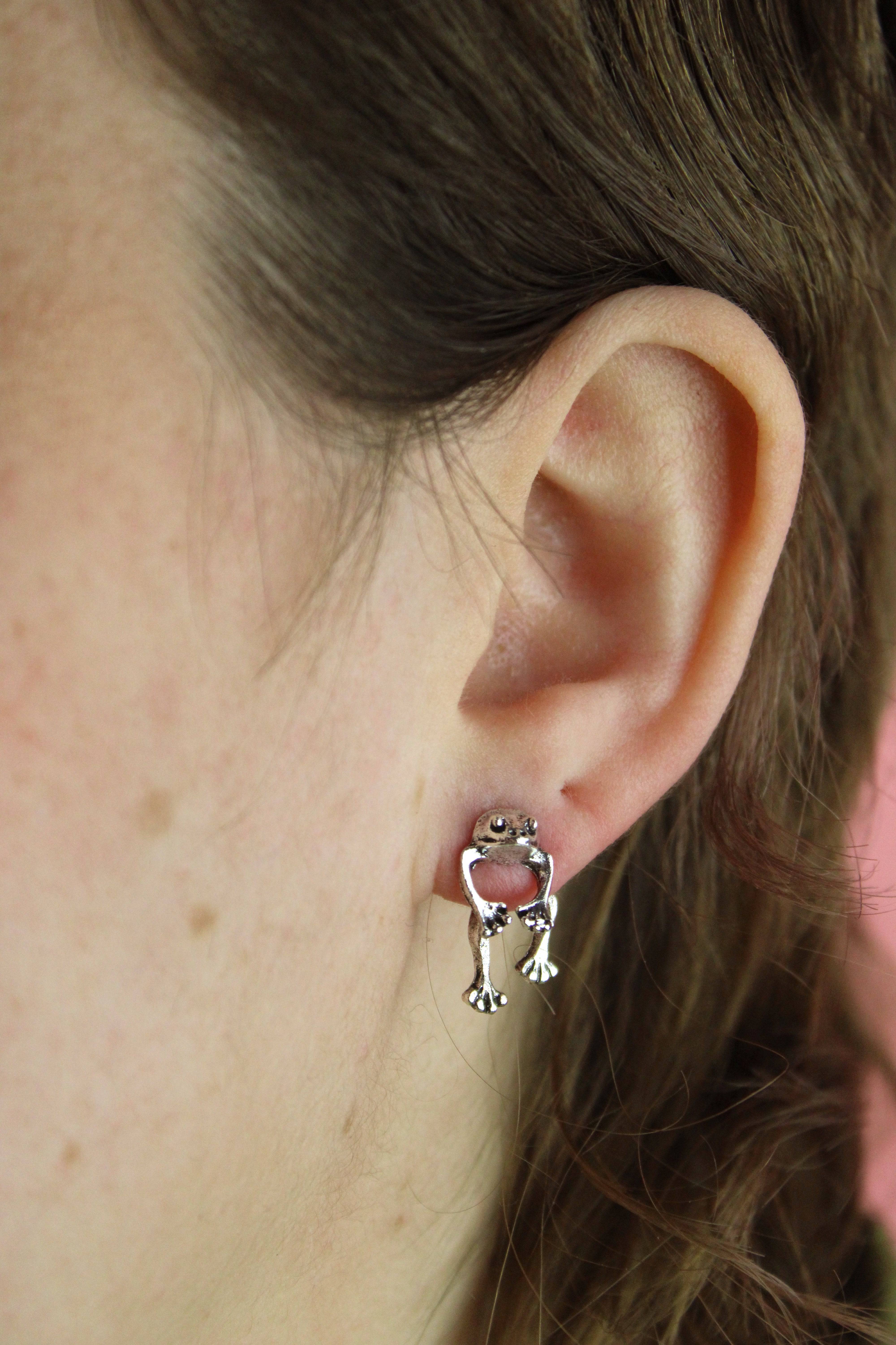 2 Piece Frog Stud Earrings - Image 5