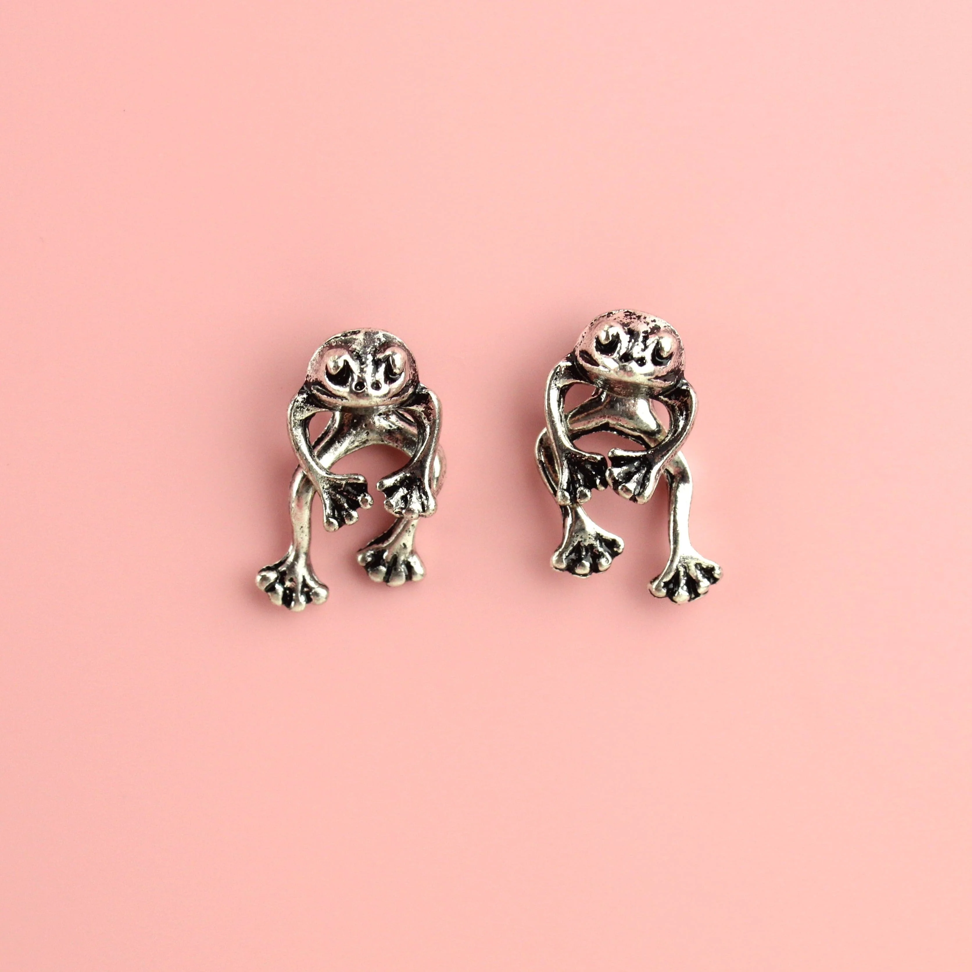 2 Piece Frog Stud Earrings - Image 9
