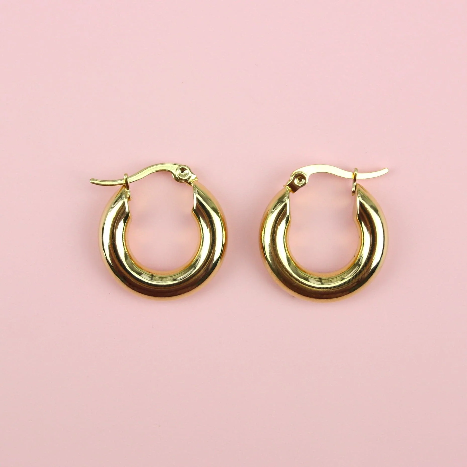 20mm Chunky Stainless Steel Hoop Earrings (Gold Plated)