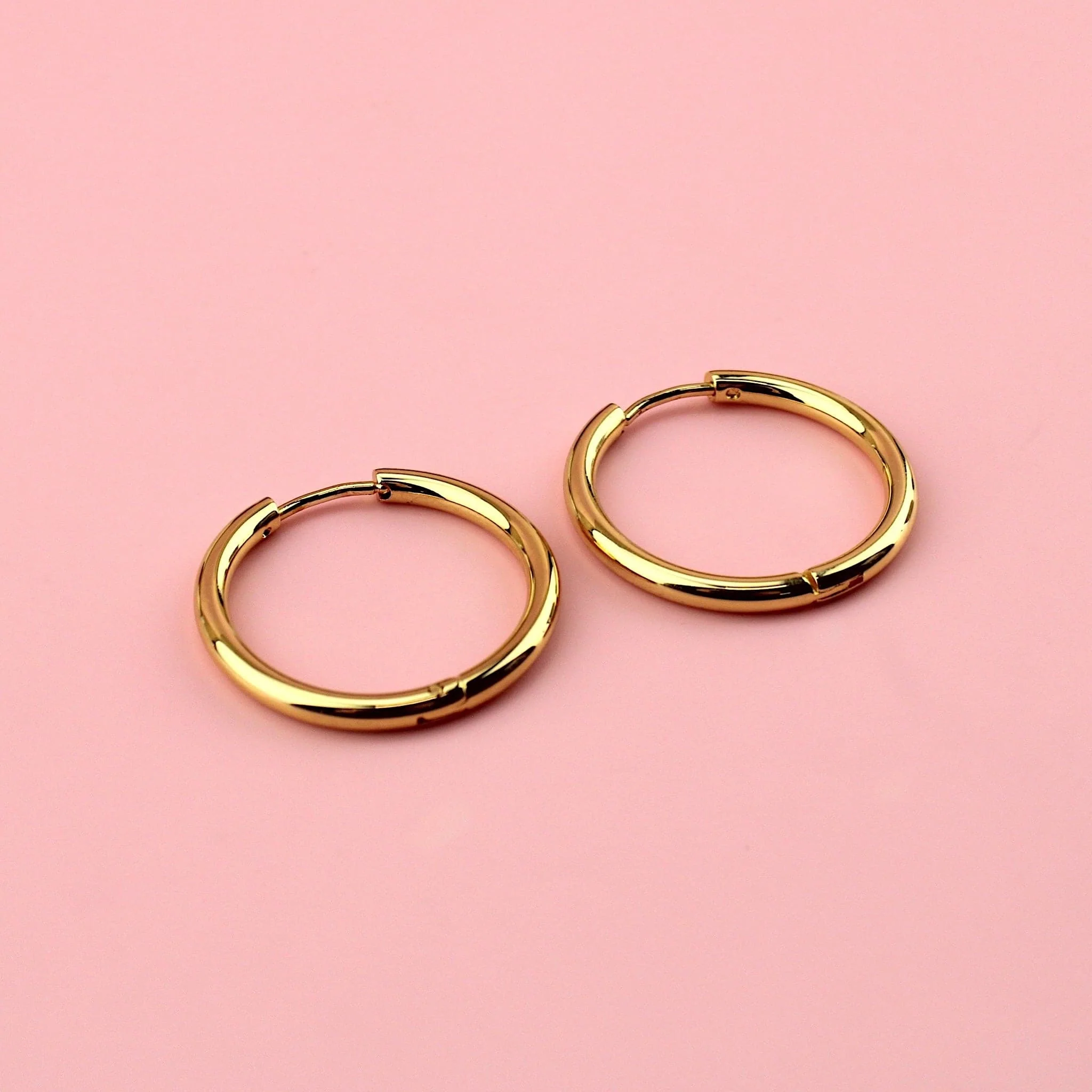 25mm Stainless Steel Hoop Earrings (Gold Plated) - Image 4