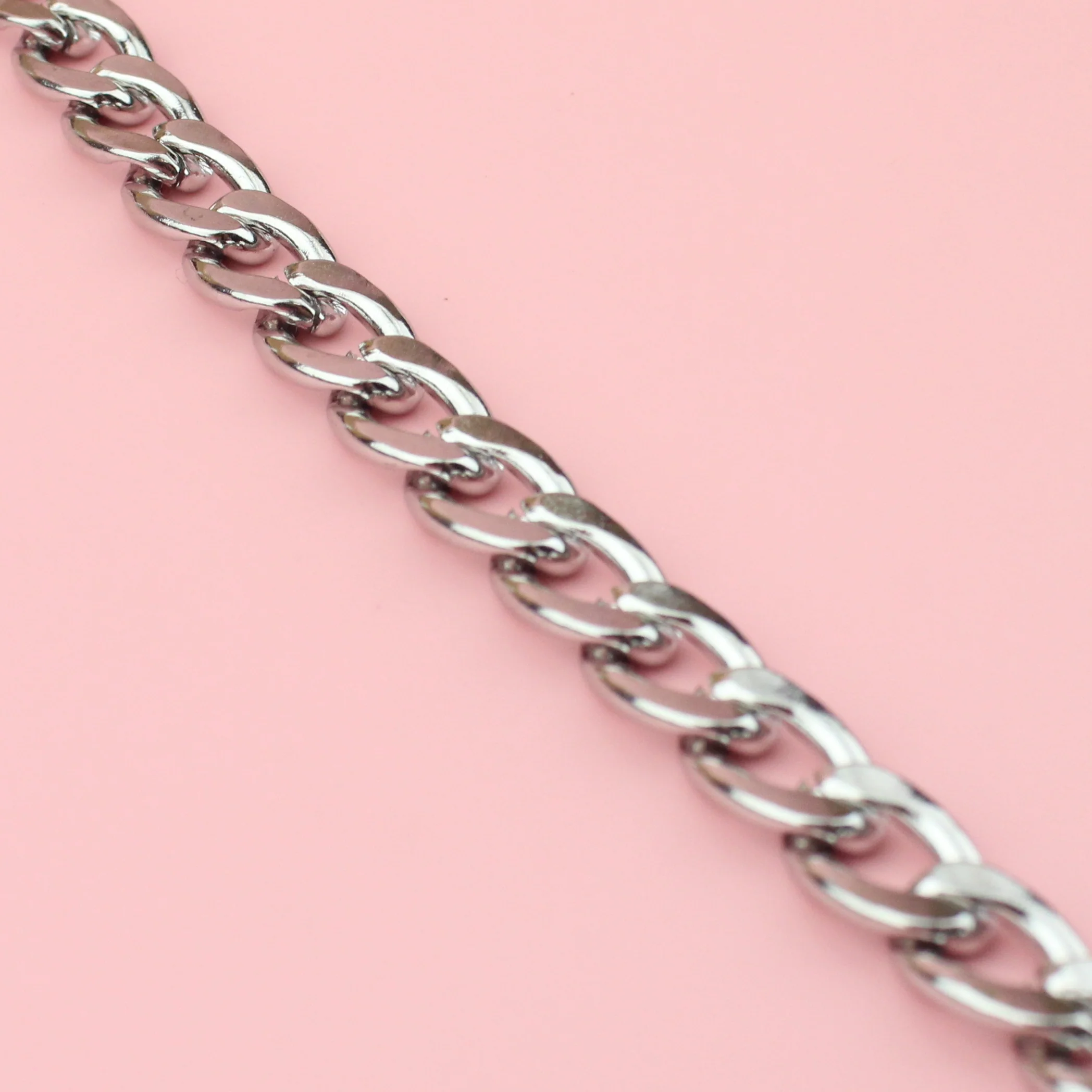 7mm Thick Curb Chain - Image 3