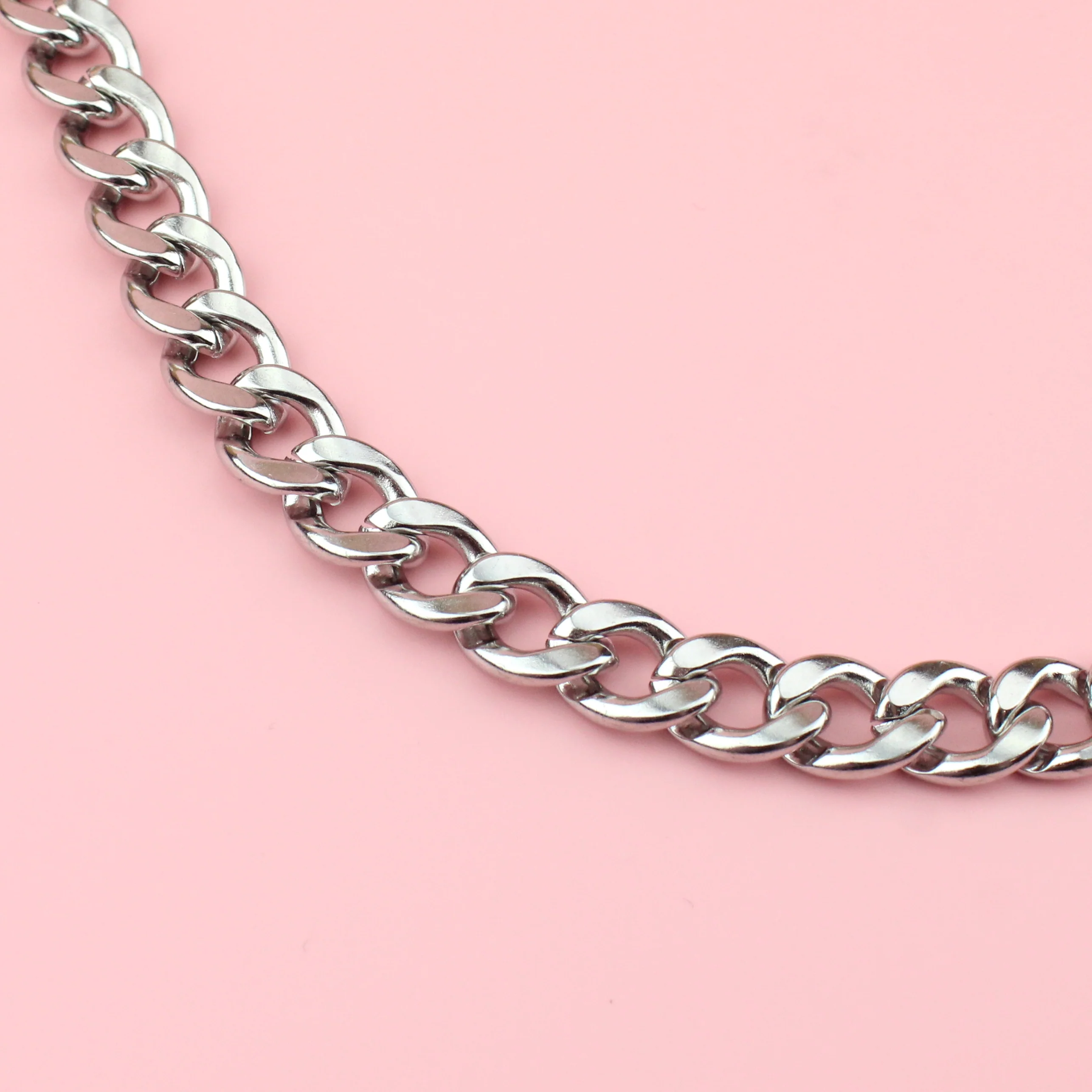 9mm Thick Curb Chain - Image 3