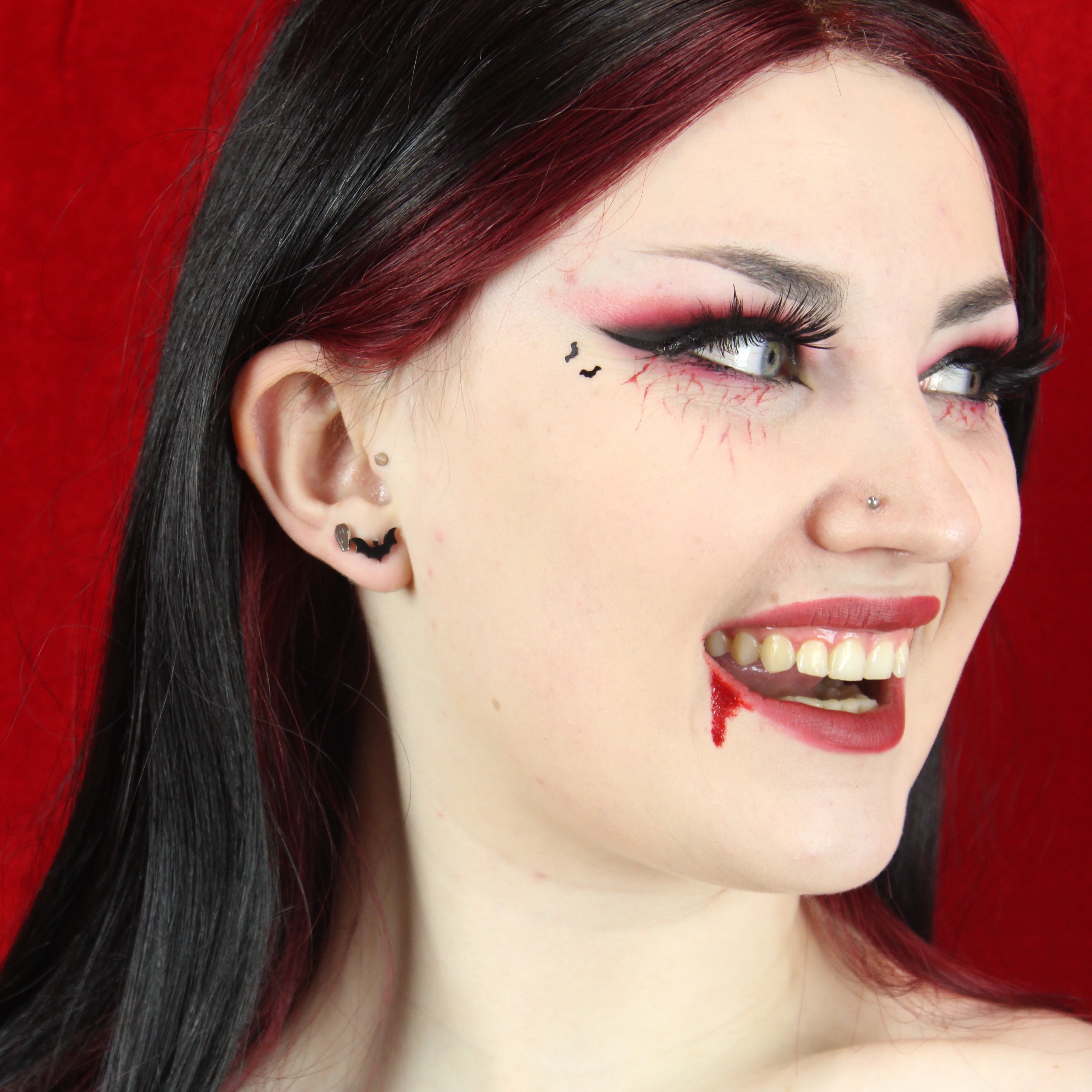 Bat Stud Earrings (Black) - Image 3