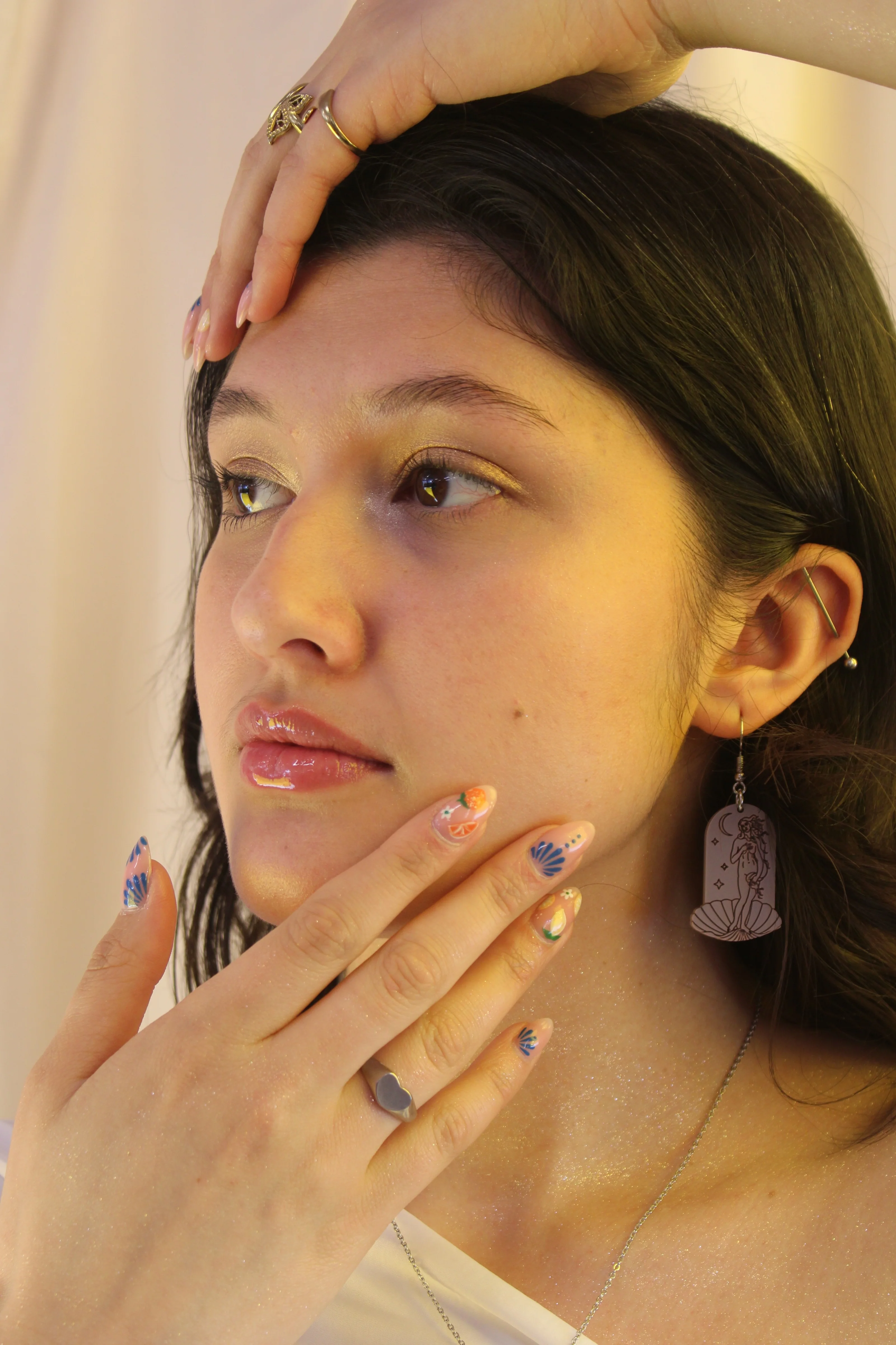 Birth of Venus Arch Earrings - Lavender - Image 2