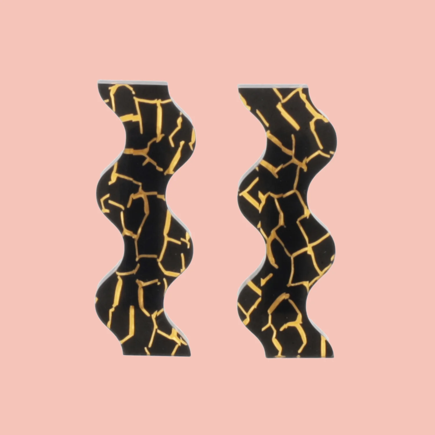 Black and Gold Wavy Hair Clips - Image 3