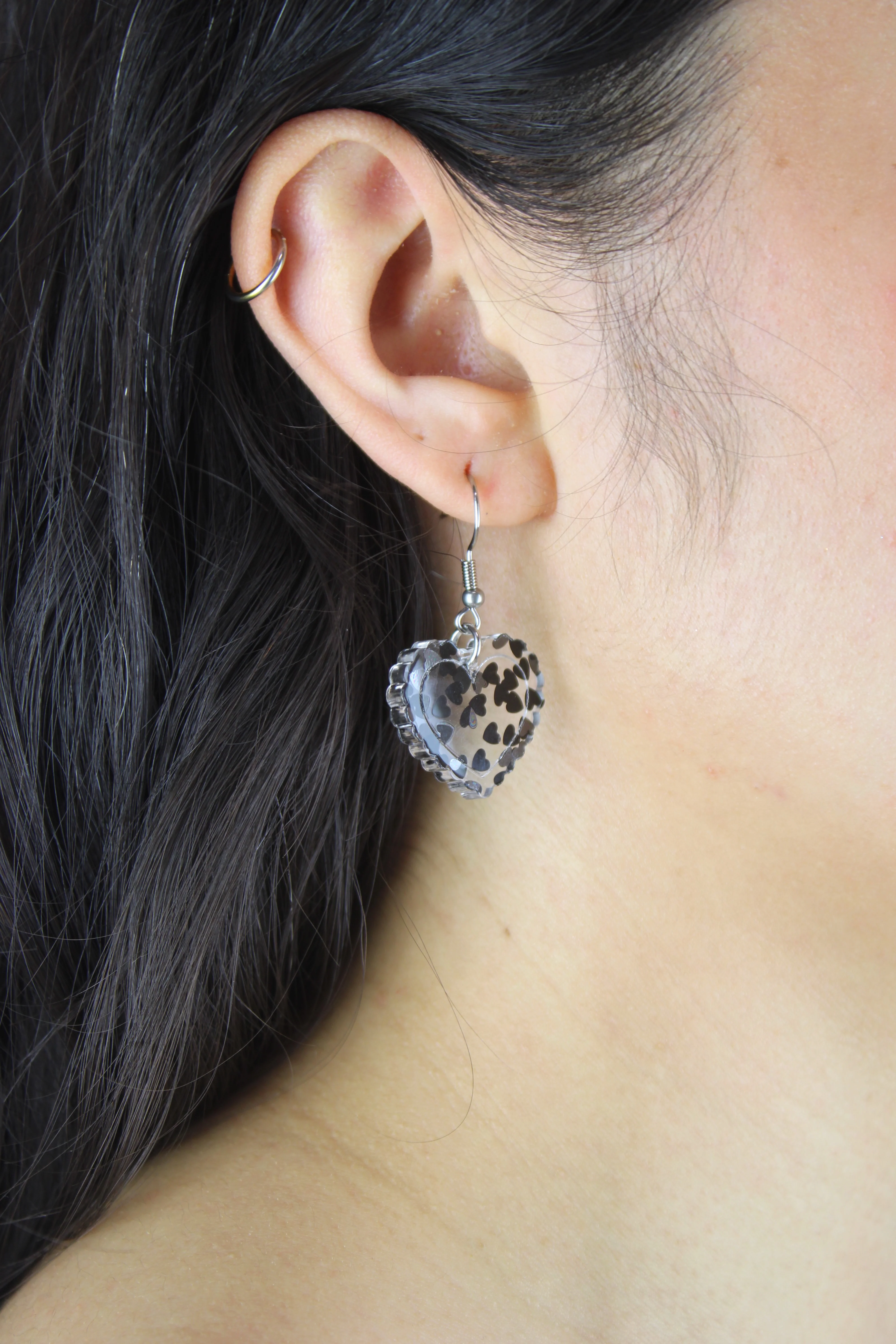 Black Confetti Heart Earrings - Image 8