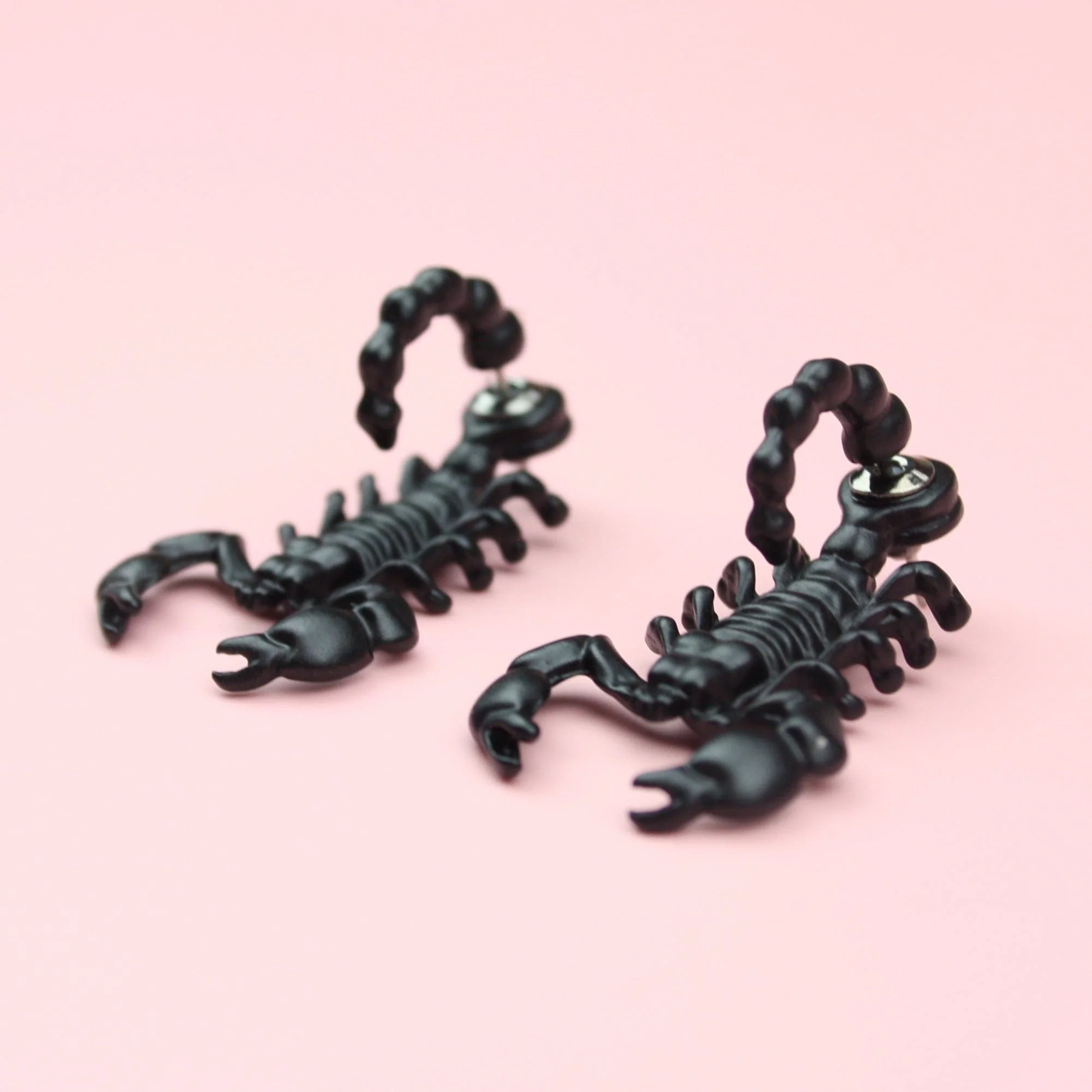 Black Scorpion 2 Piece Stud Earrings - Image 3