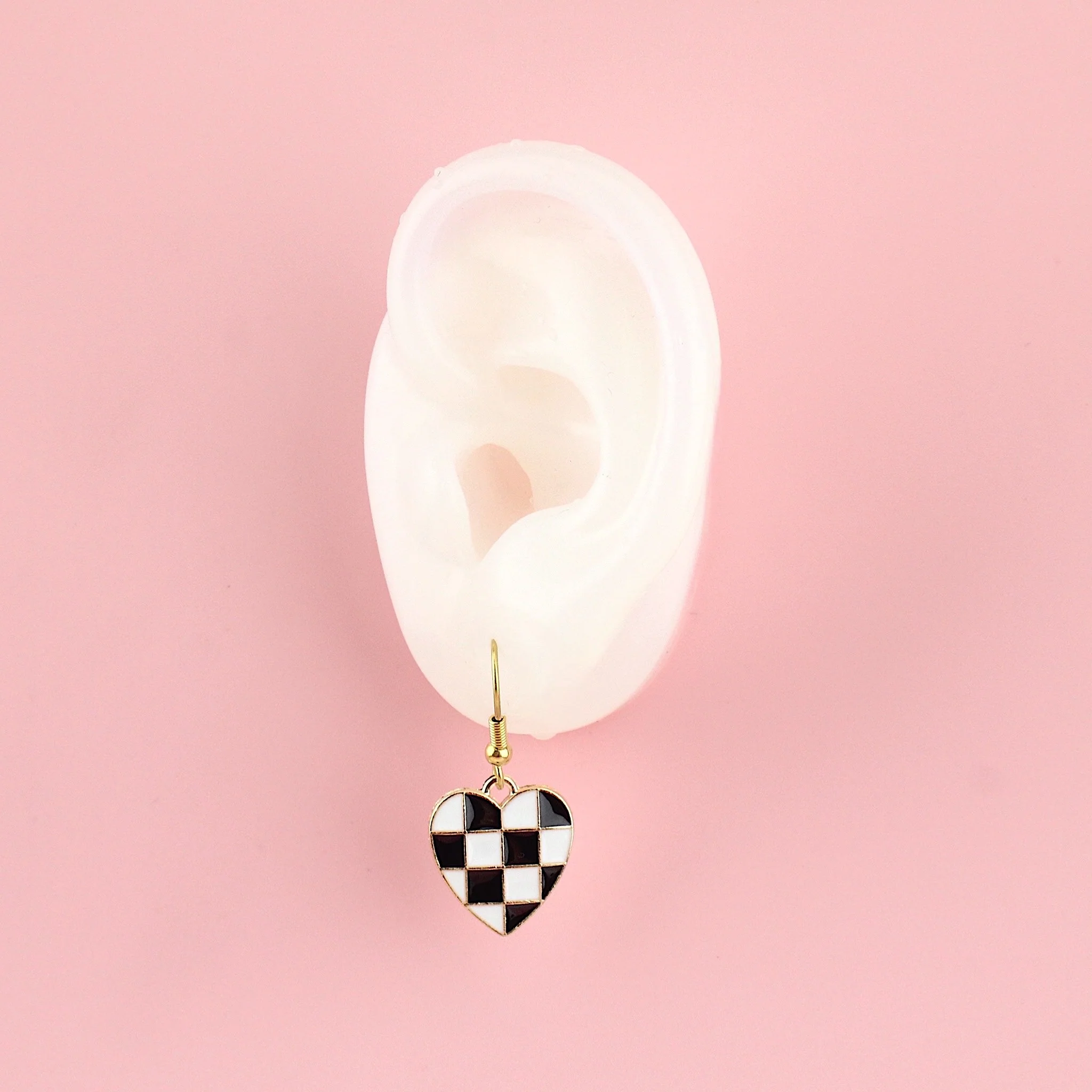 Black & White Heart Checkerboard Earrings - Image 4