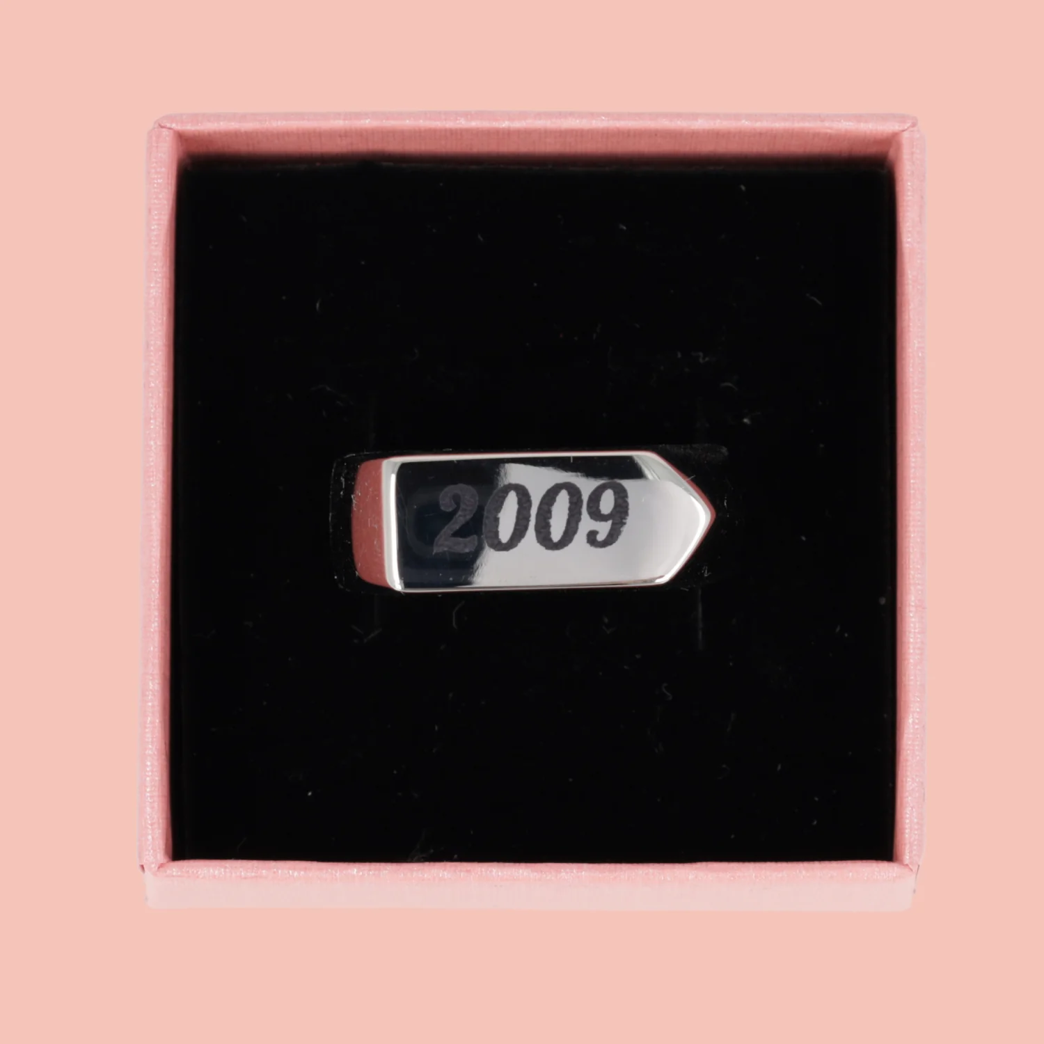 Chunky Customisable Birth Year Ring - Image 4