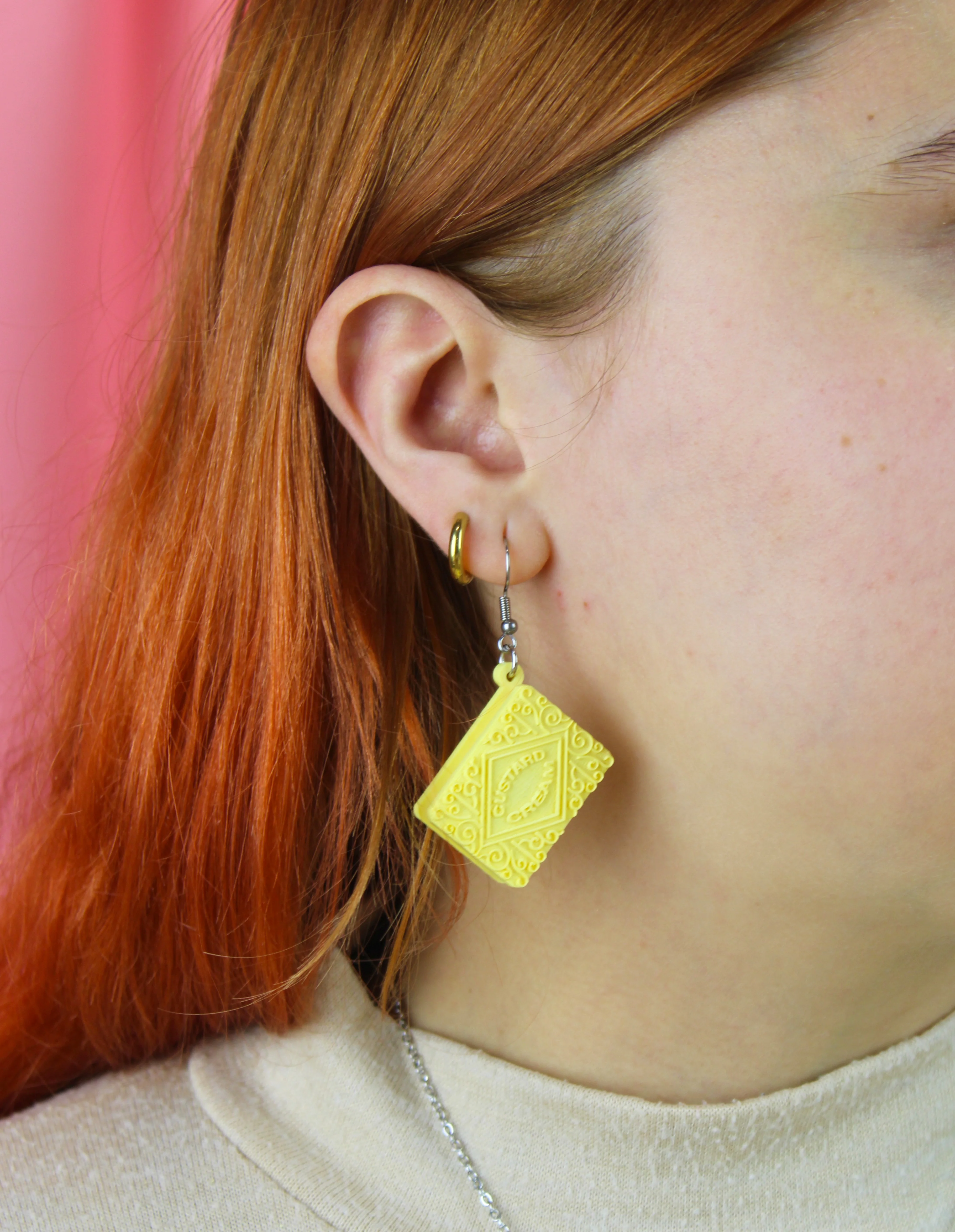 Custard Cream Biscuit Earrings - Image 2
