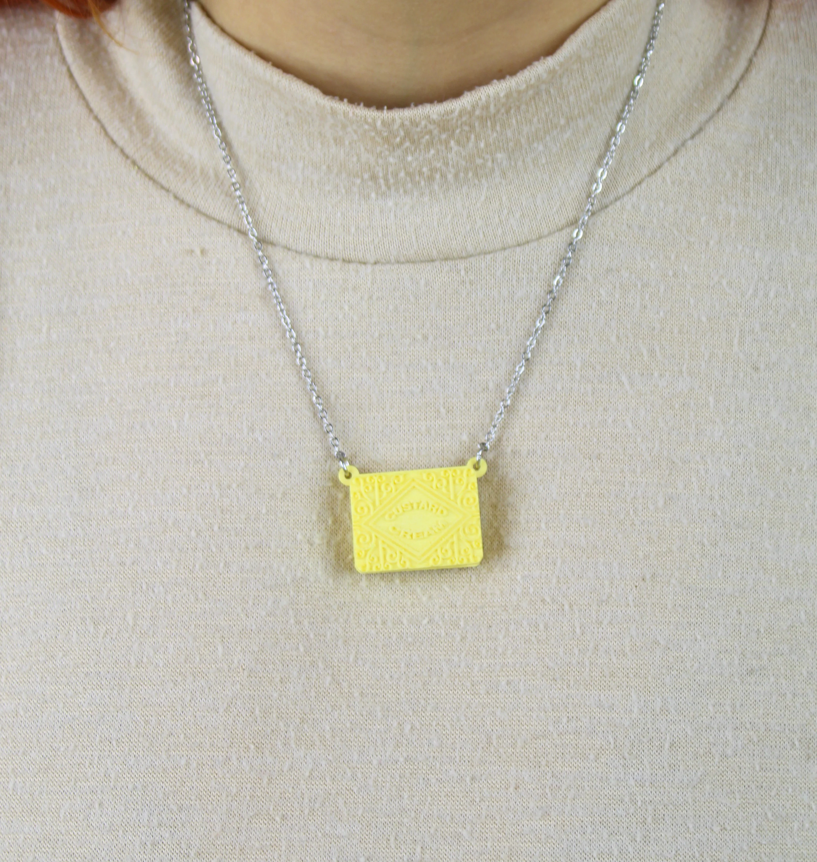 Custard Cream Biscuit Necklace - Image 2