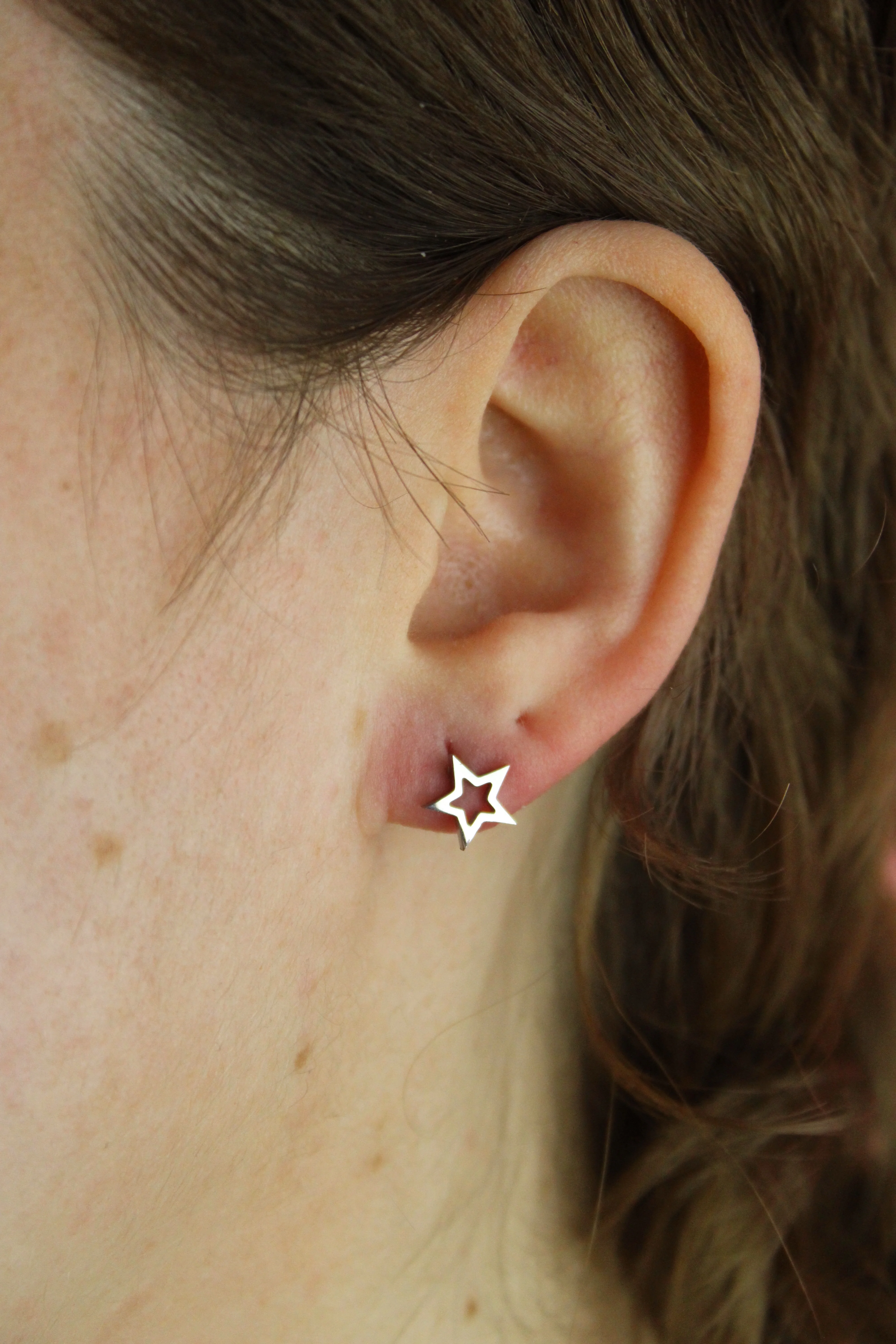 Cut Out Star Stud Earrings - Image 2