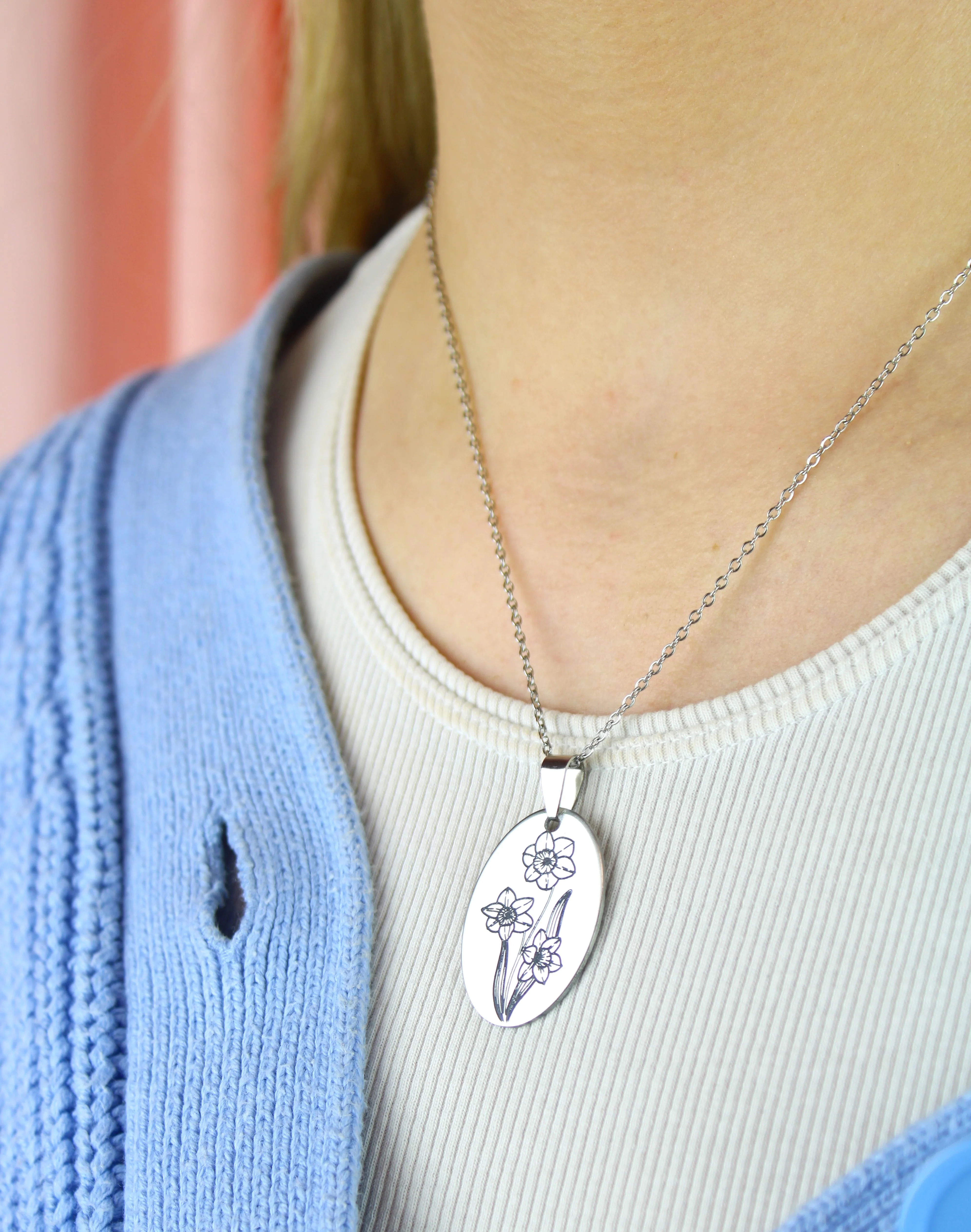 December Birth Flower Necklace - Narcissus - Image 4