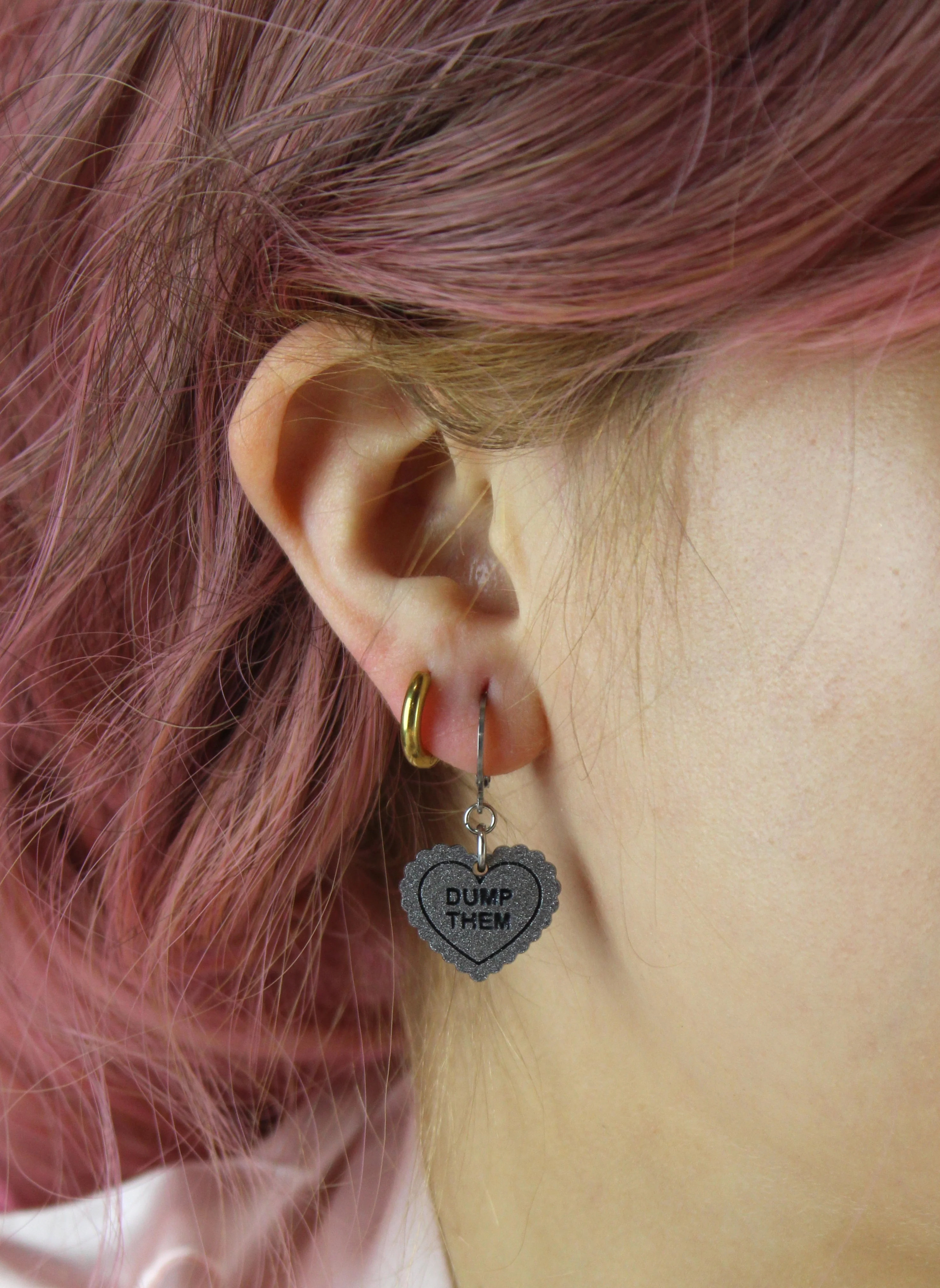 "Dump Them" Loveheart Huggie Hoop Earrings - Silver - Image 2