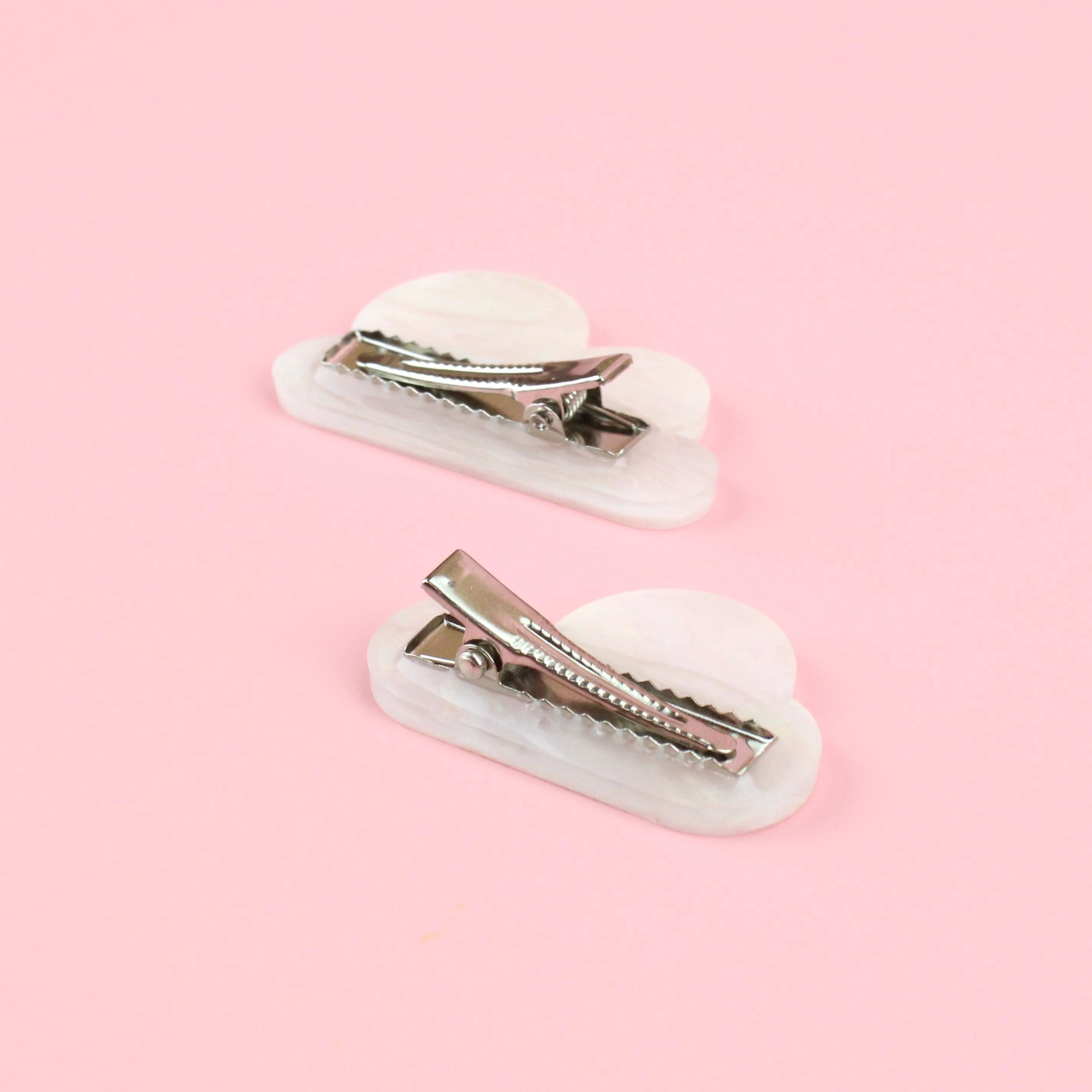 Head In The Clouds Hair Clips In White Marble - Image 4