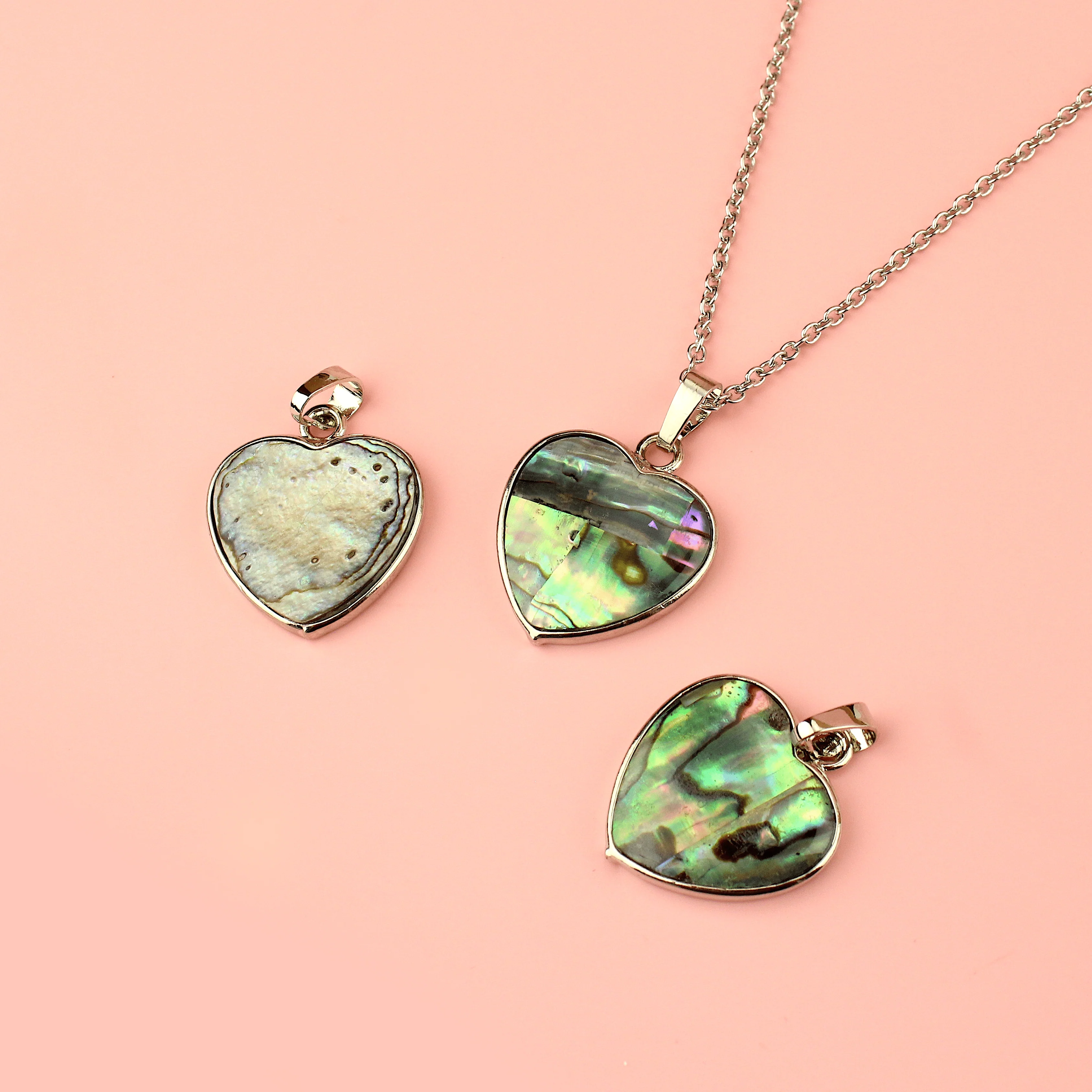 Heart of the Ocean Necklace - Image 4