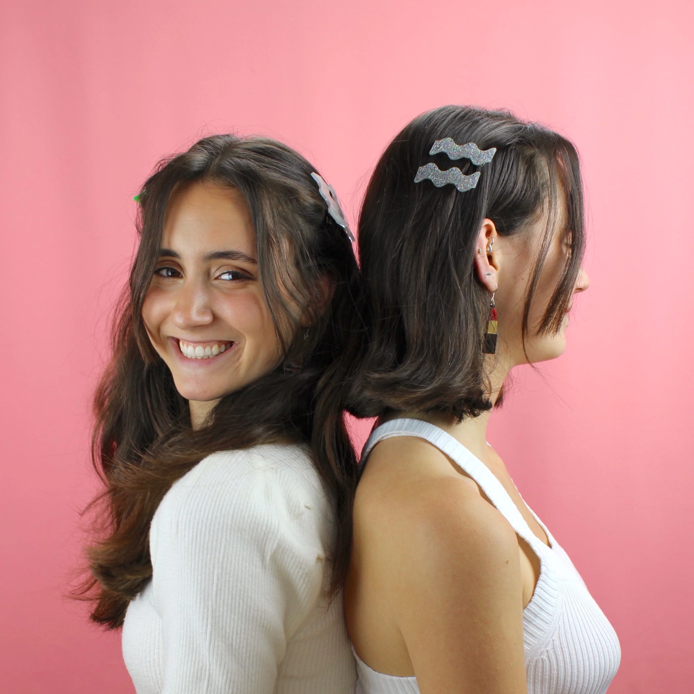 Holographic Glitter Wavy Hair Clips - Image 3