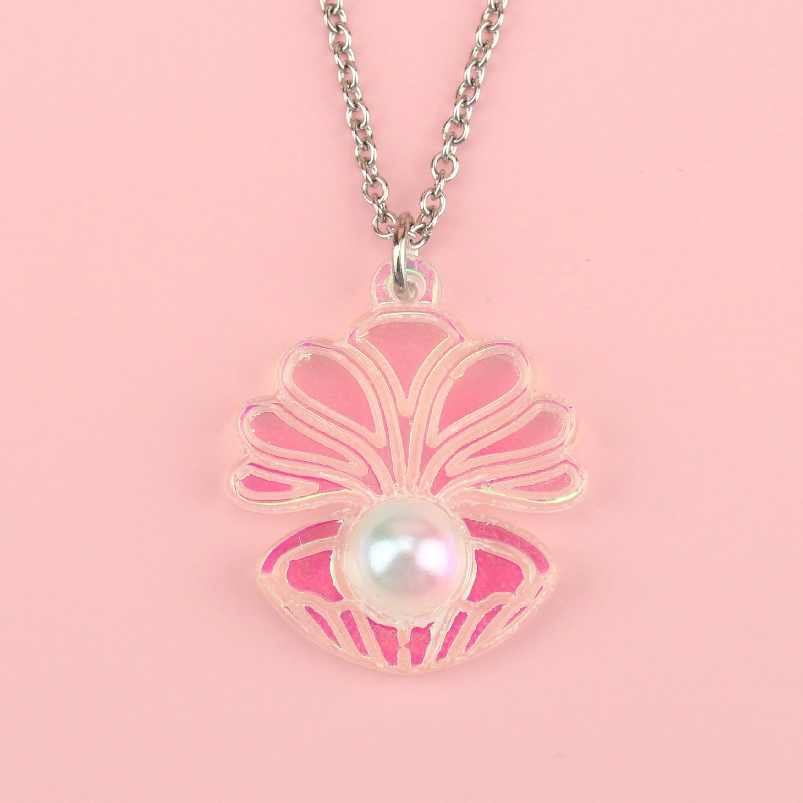 Iridescent Clam Shell Pendant Necklace - Image 2
