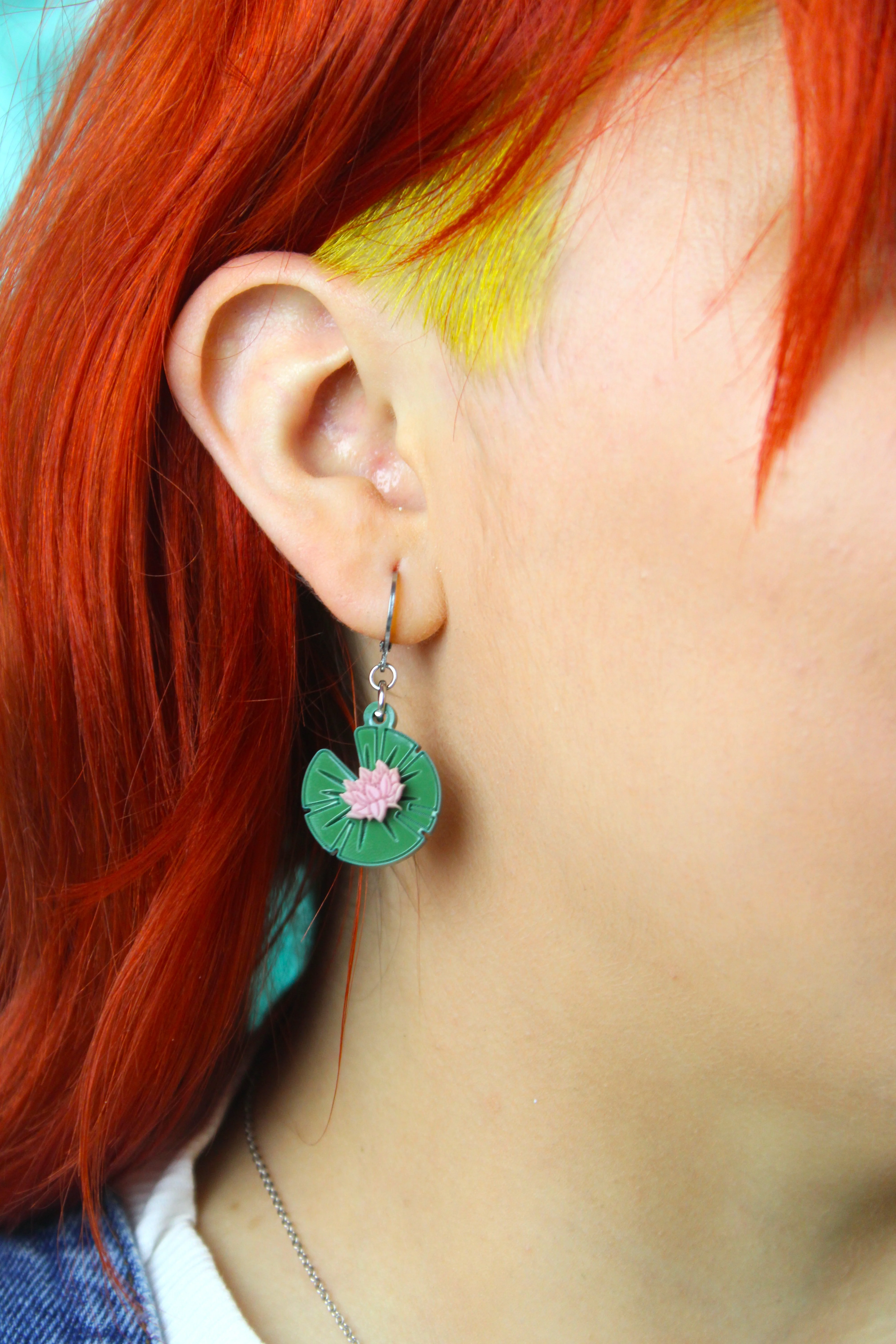 Lily Pad Huggie Hoop Earrings - Image 3
