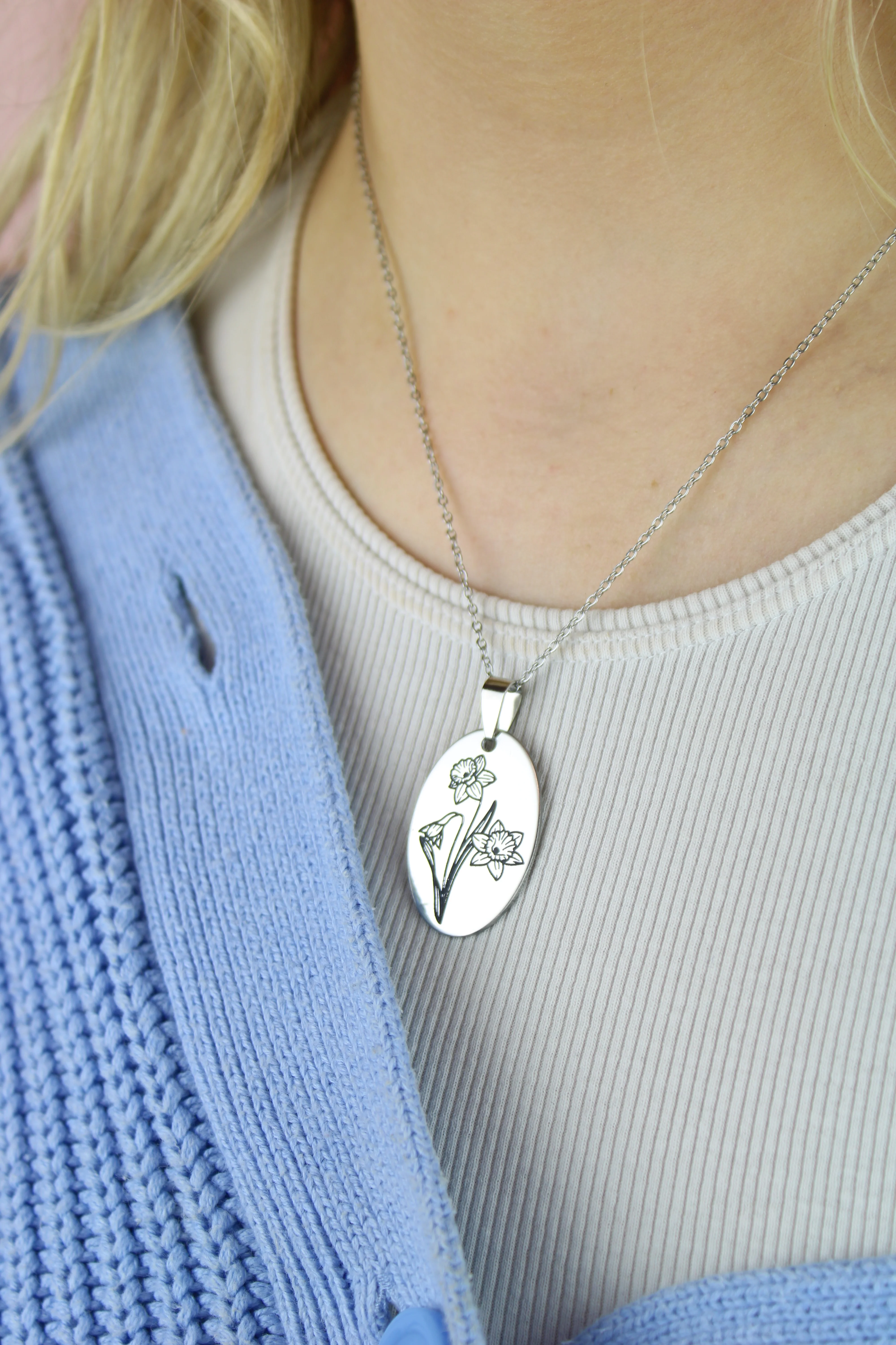 March Birth Flower Necklace - Daffodil - Image 2