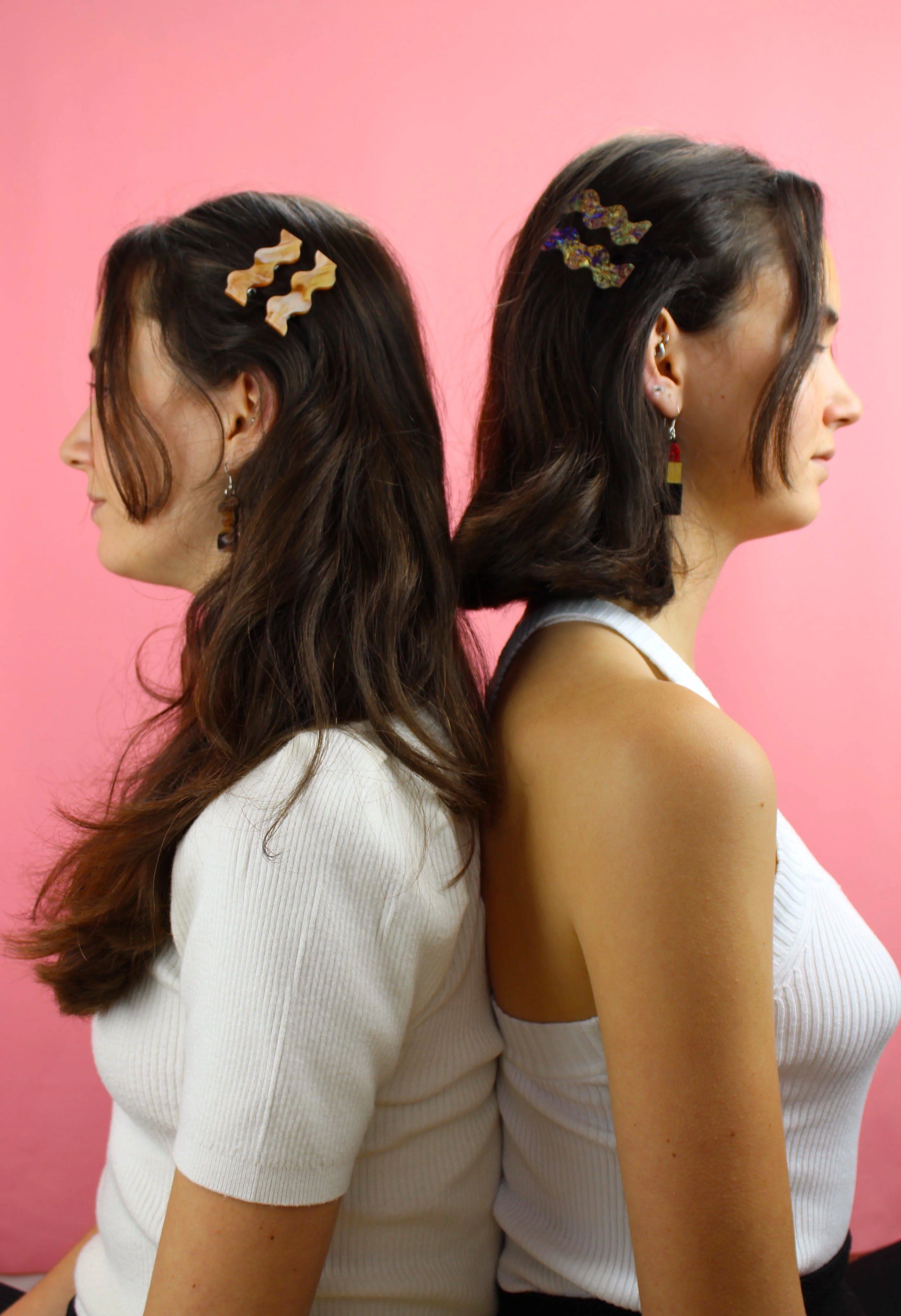 Pecan Wavy Hair Clips - Image 3