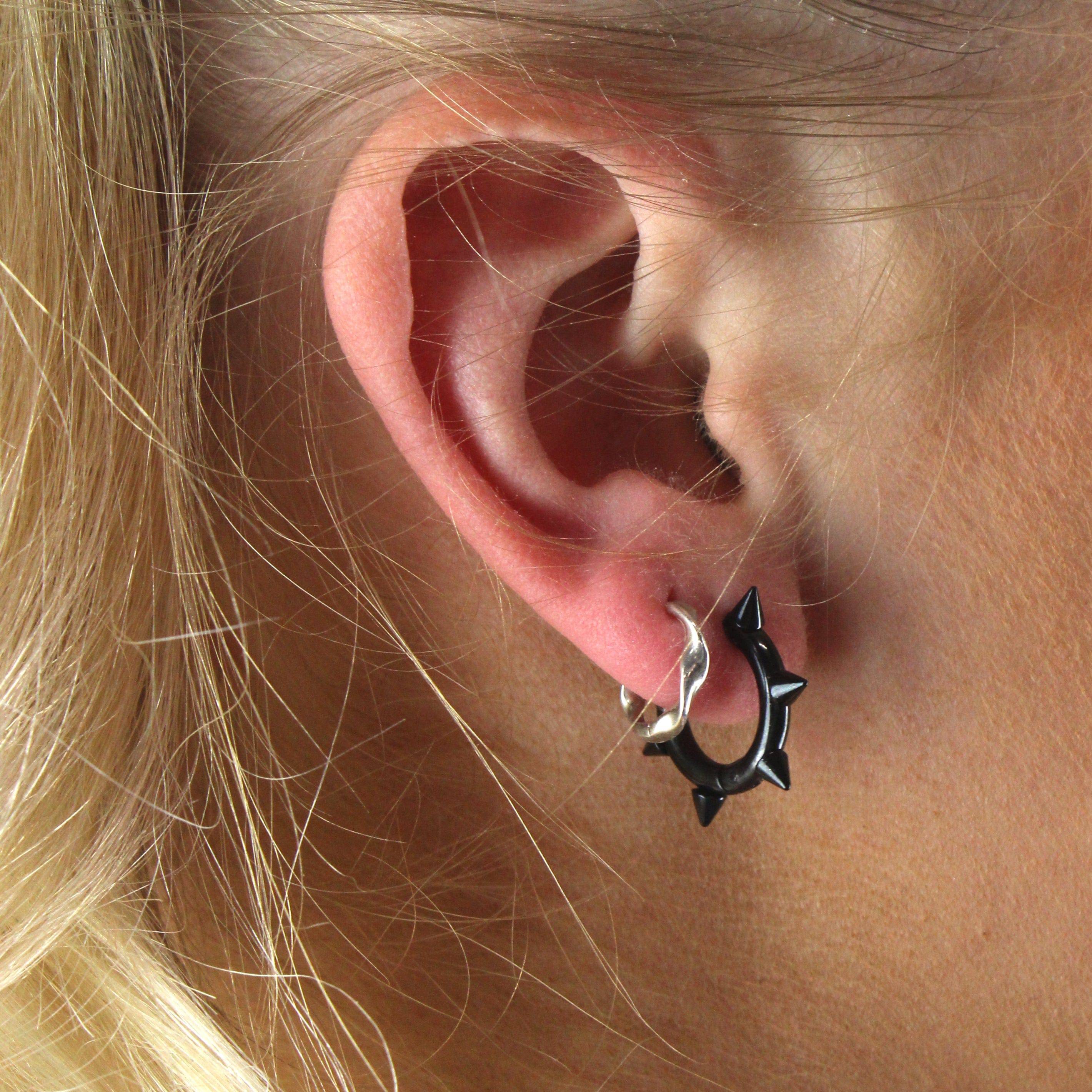 Punk-fection Spike Huggie Hoop Earrings (Black) - Image 2