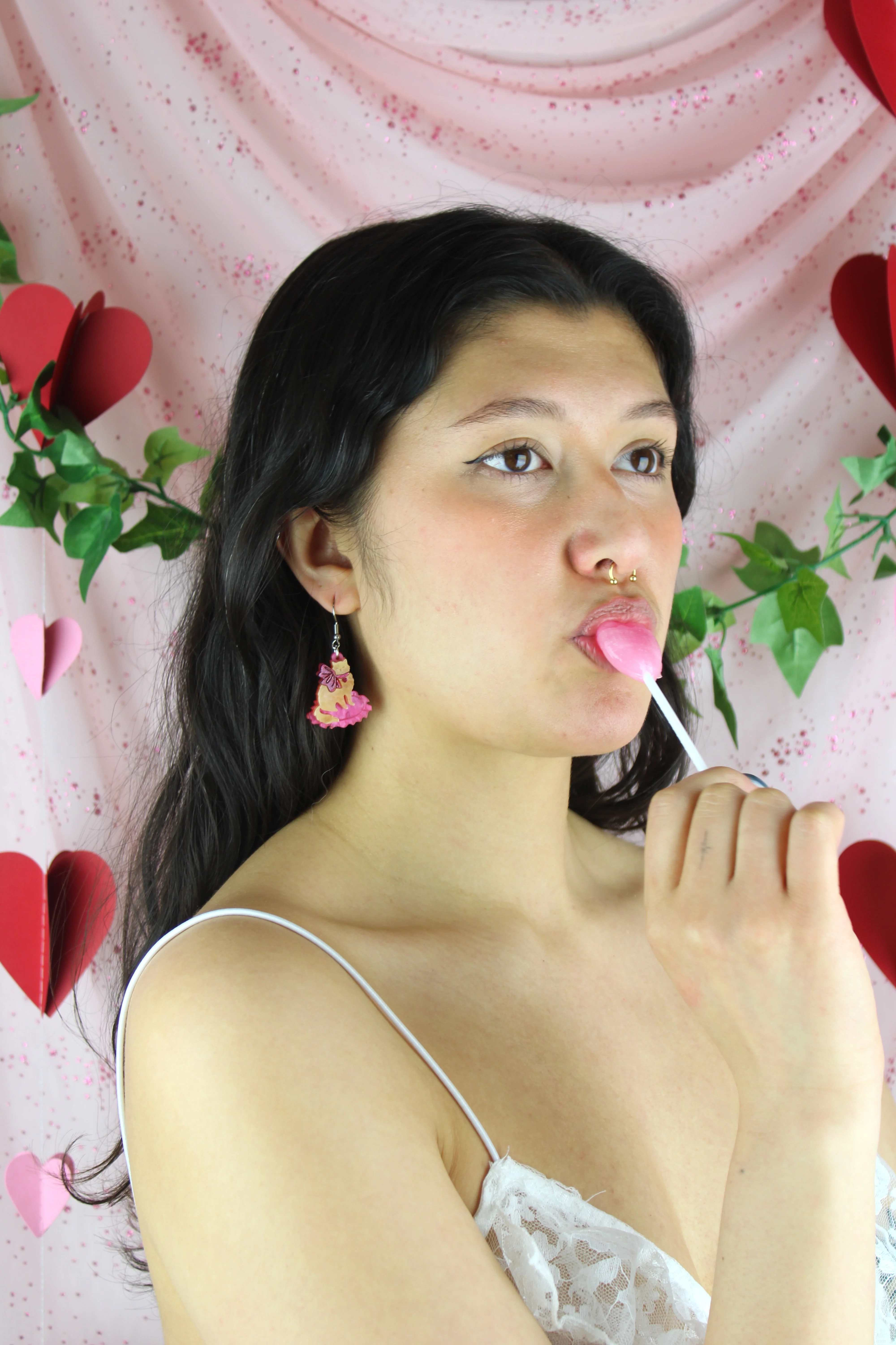 Purr-incess Treatment Earrings - Image 6