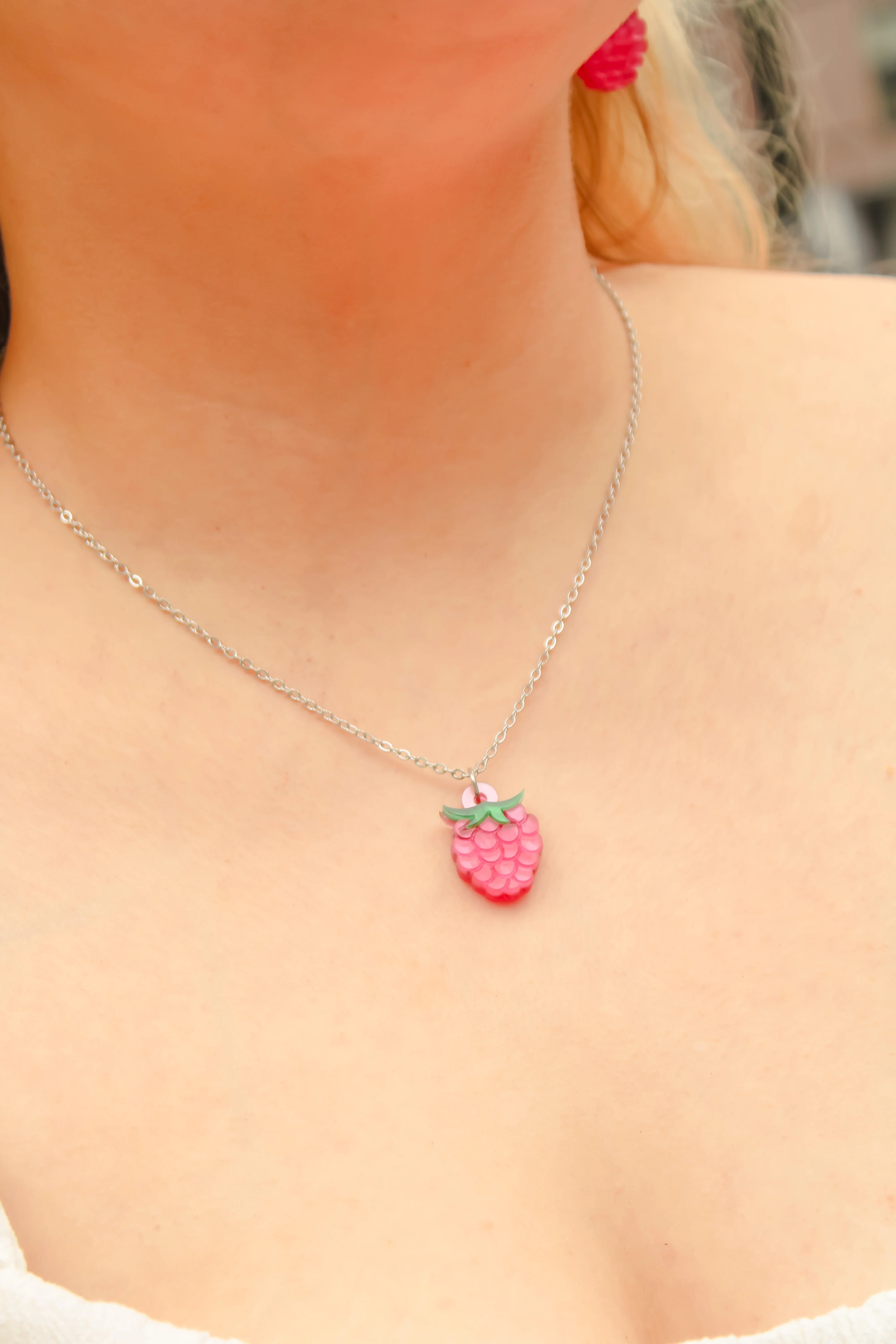 Raspberry Necklace - Image 3