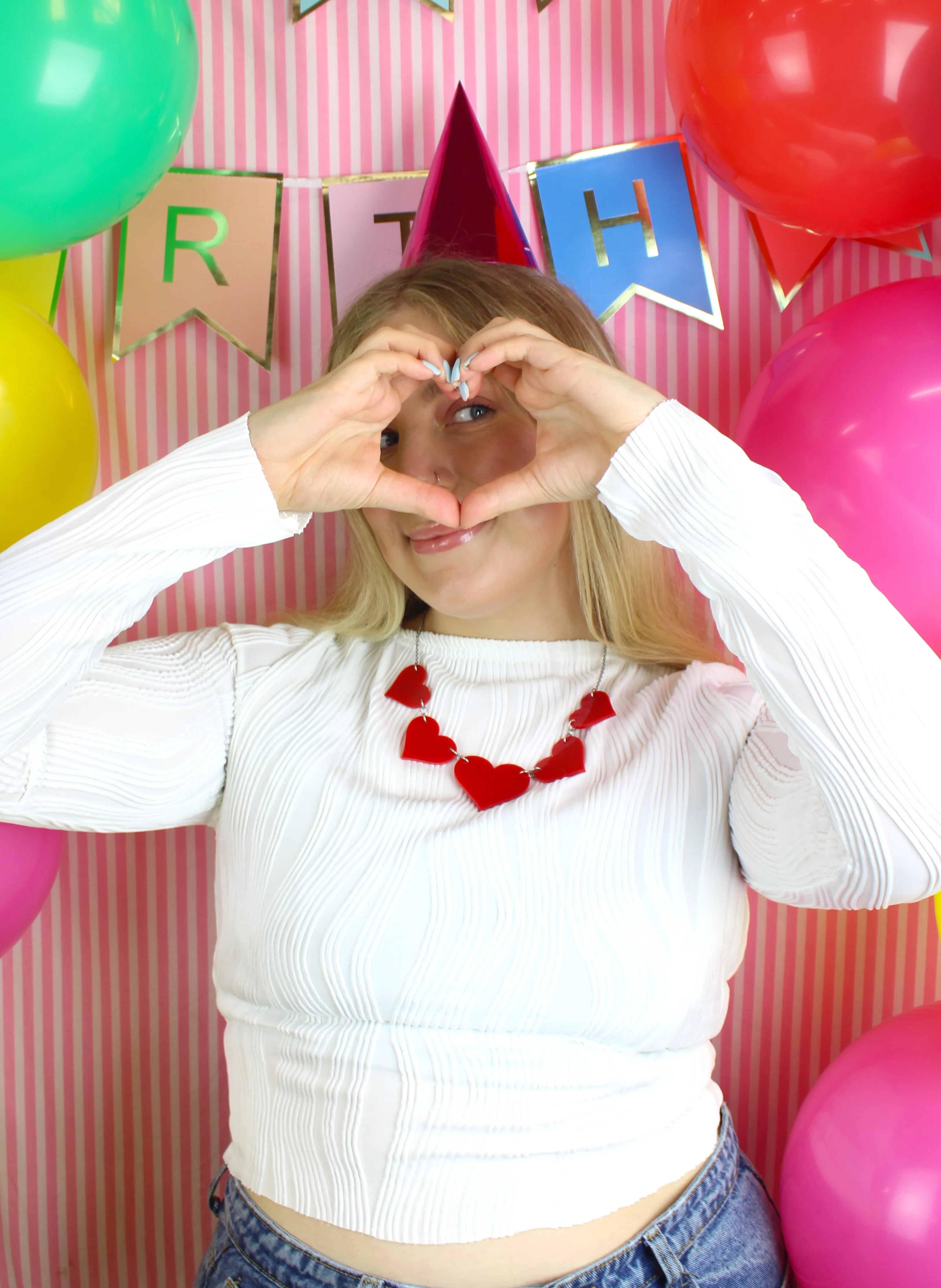 Red Heart Collar Necklace - Image 6