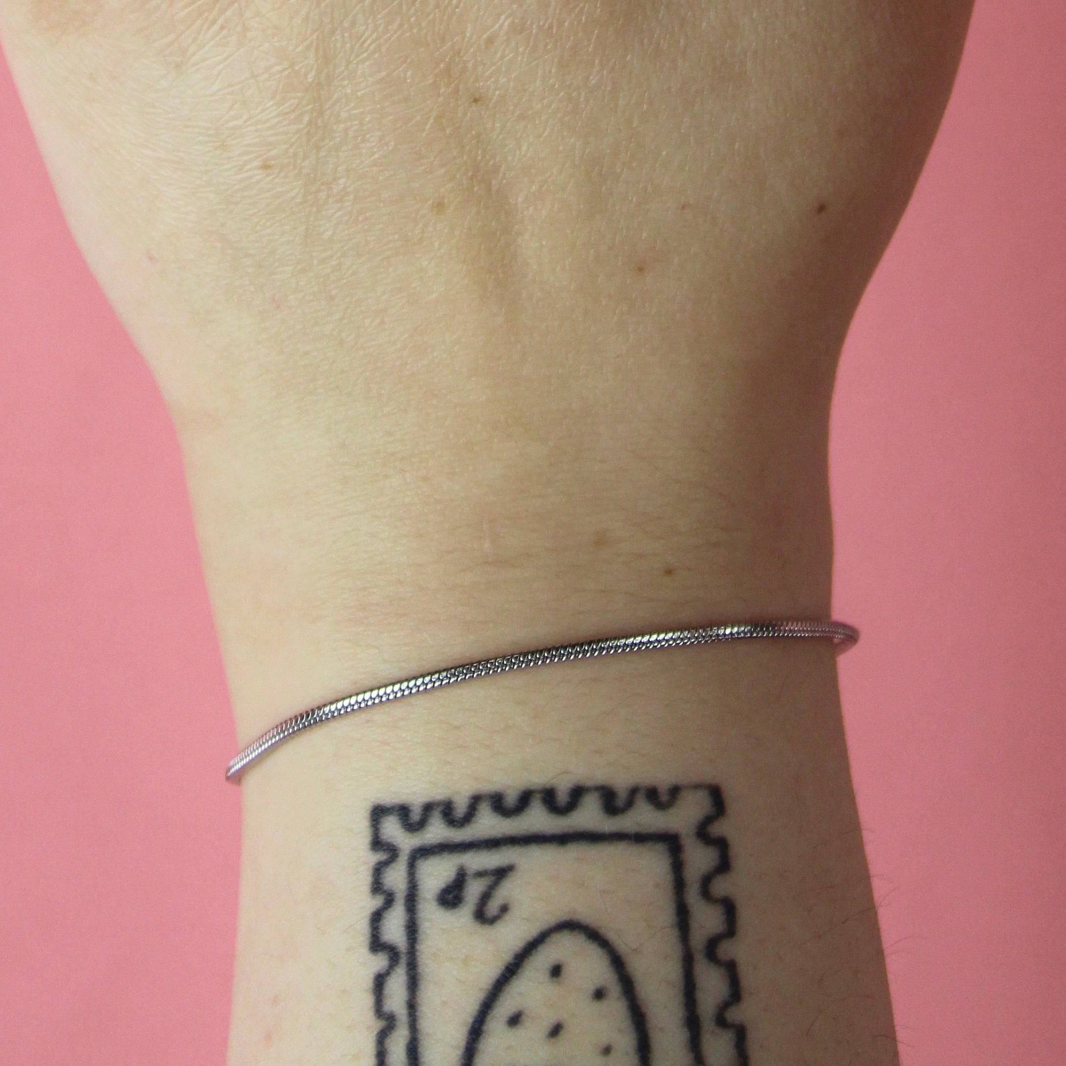 Round Snake Chain Bracelet (Stainless Steel) - Image 2