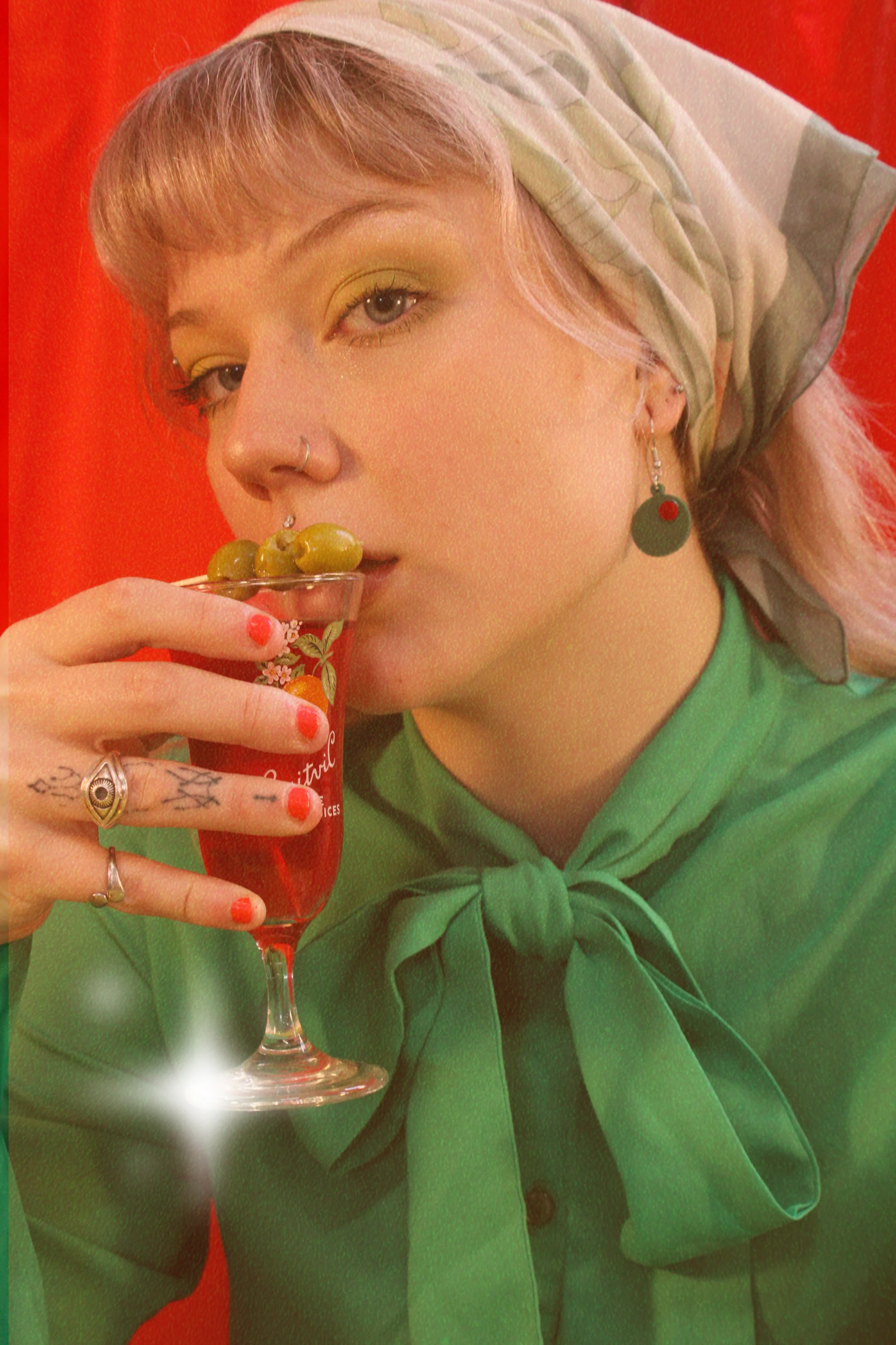She's So Lovely Olive Earrings - Image 8