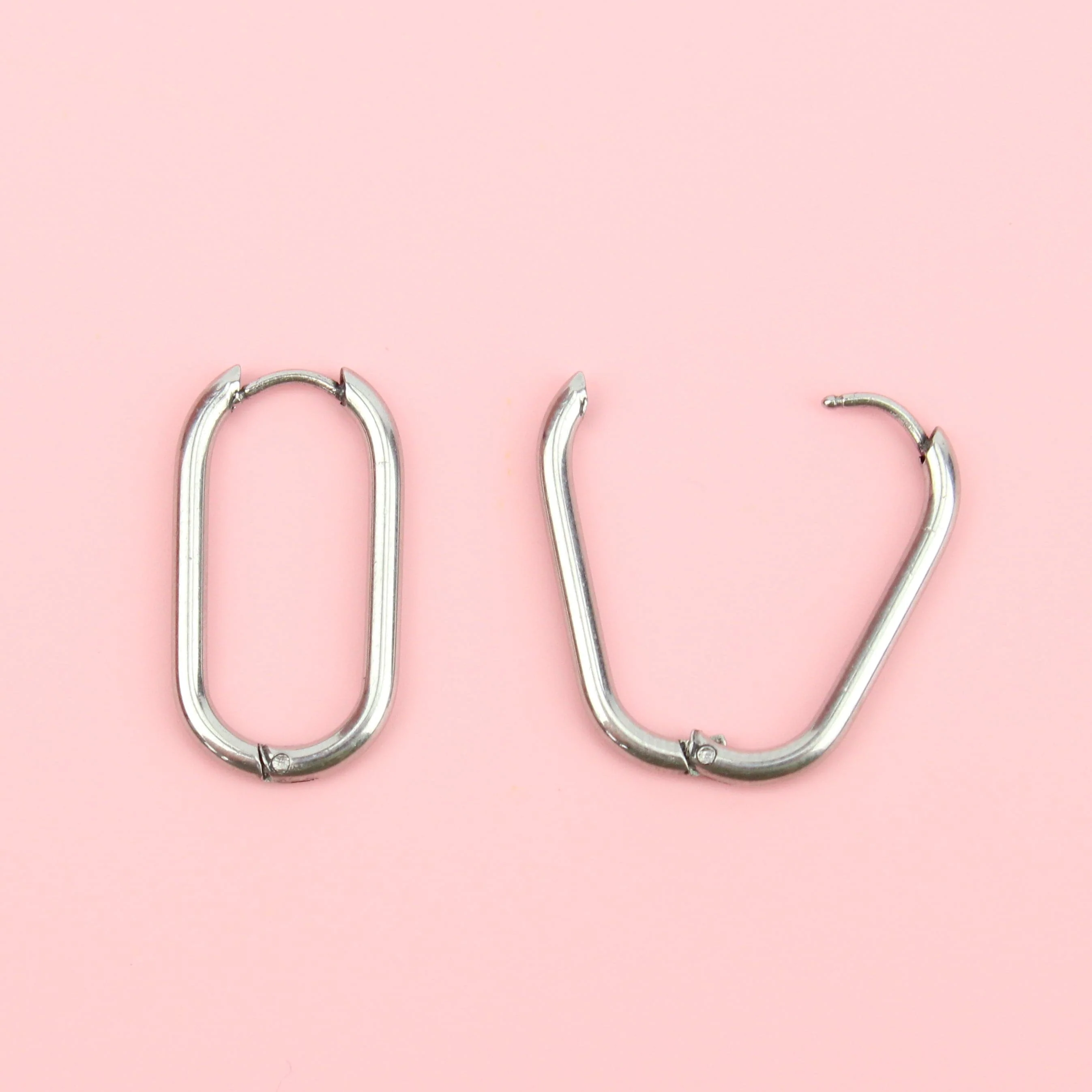 Small Oval Hoop Earrings - Image 4