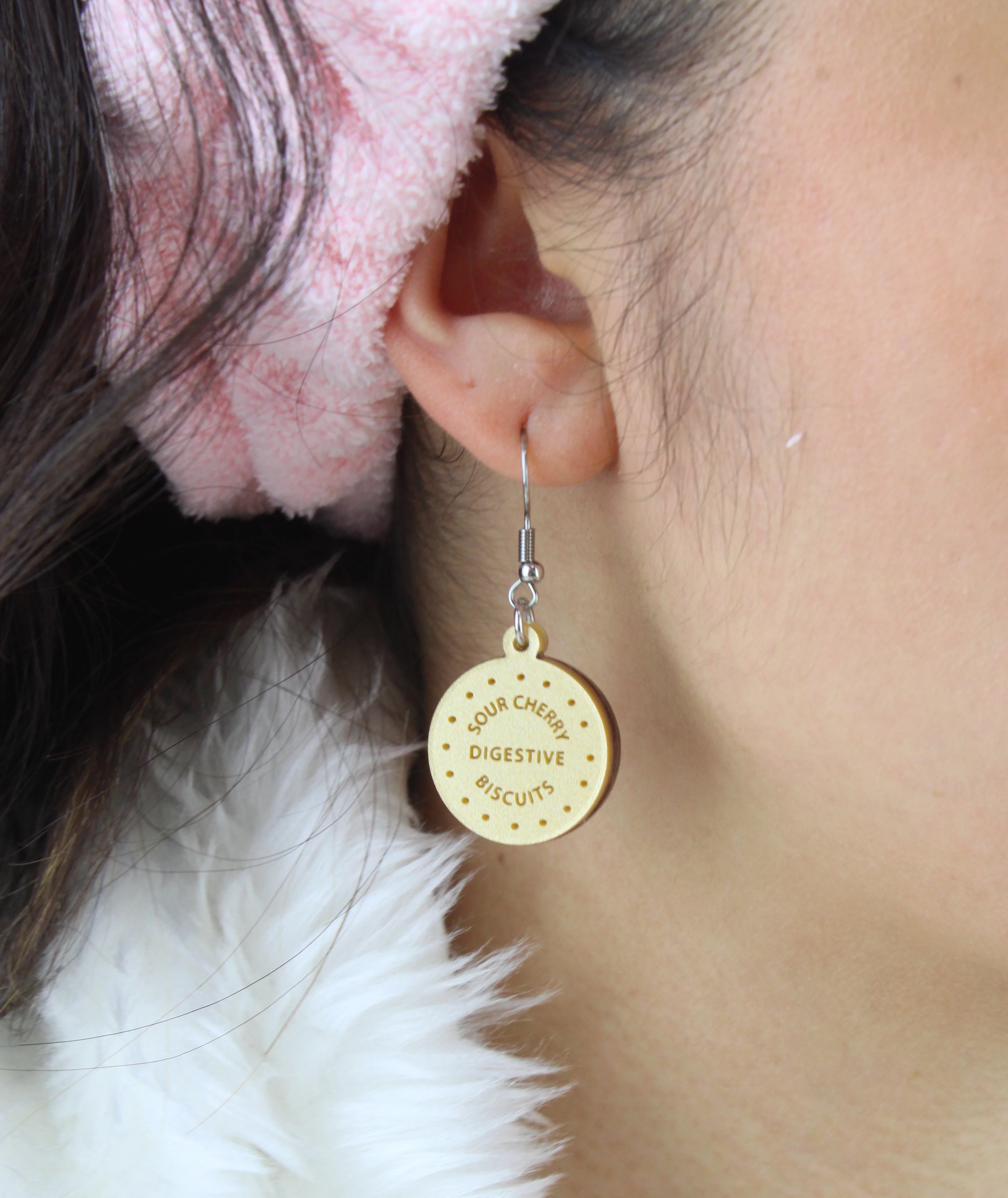 Stick T'Kettle On Earrings - Image 4