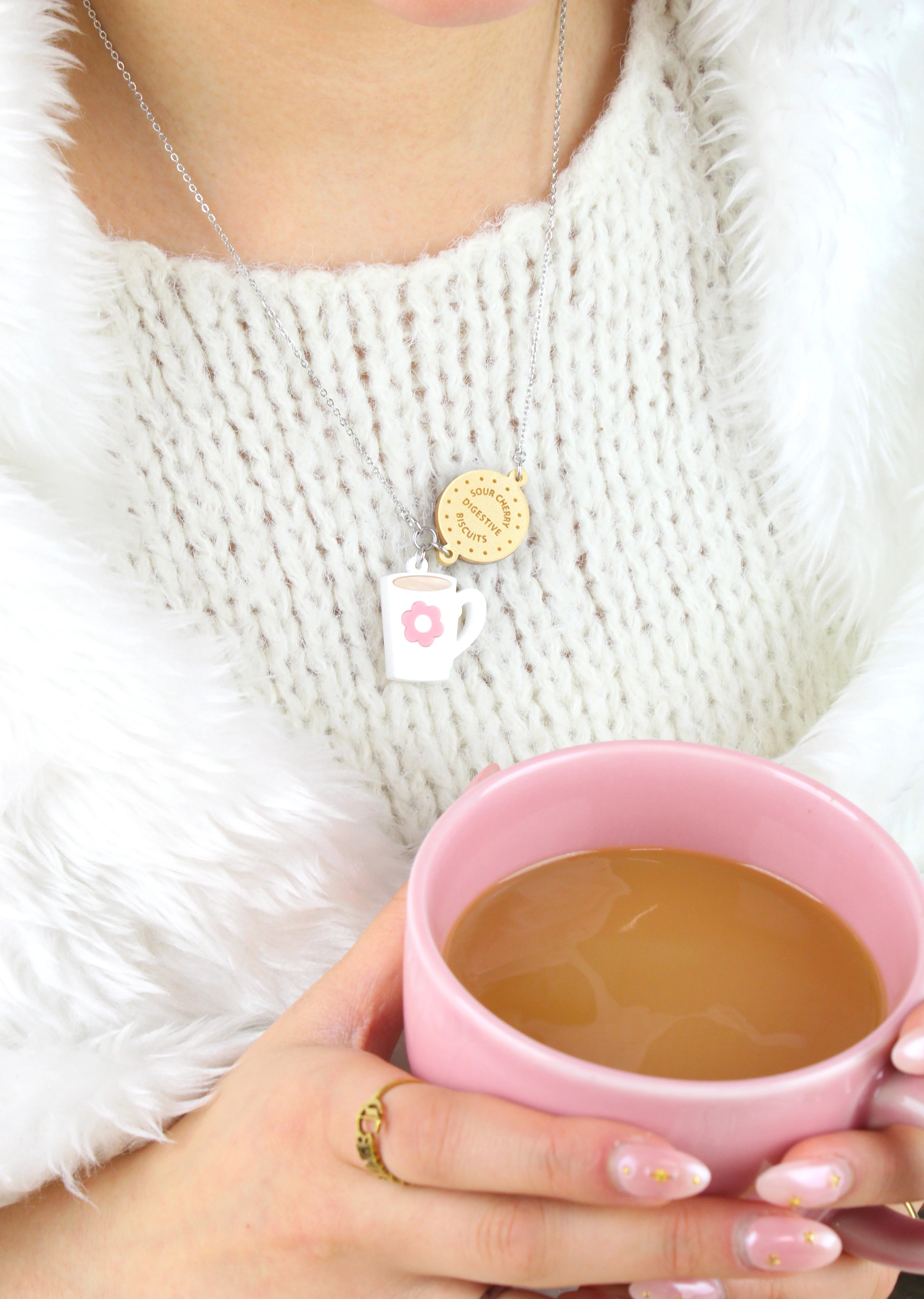 Stick T'Kettle On Necklace - Image 9
