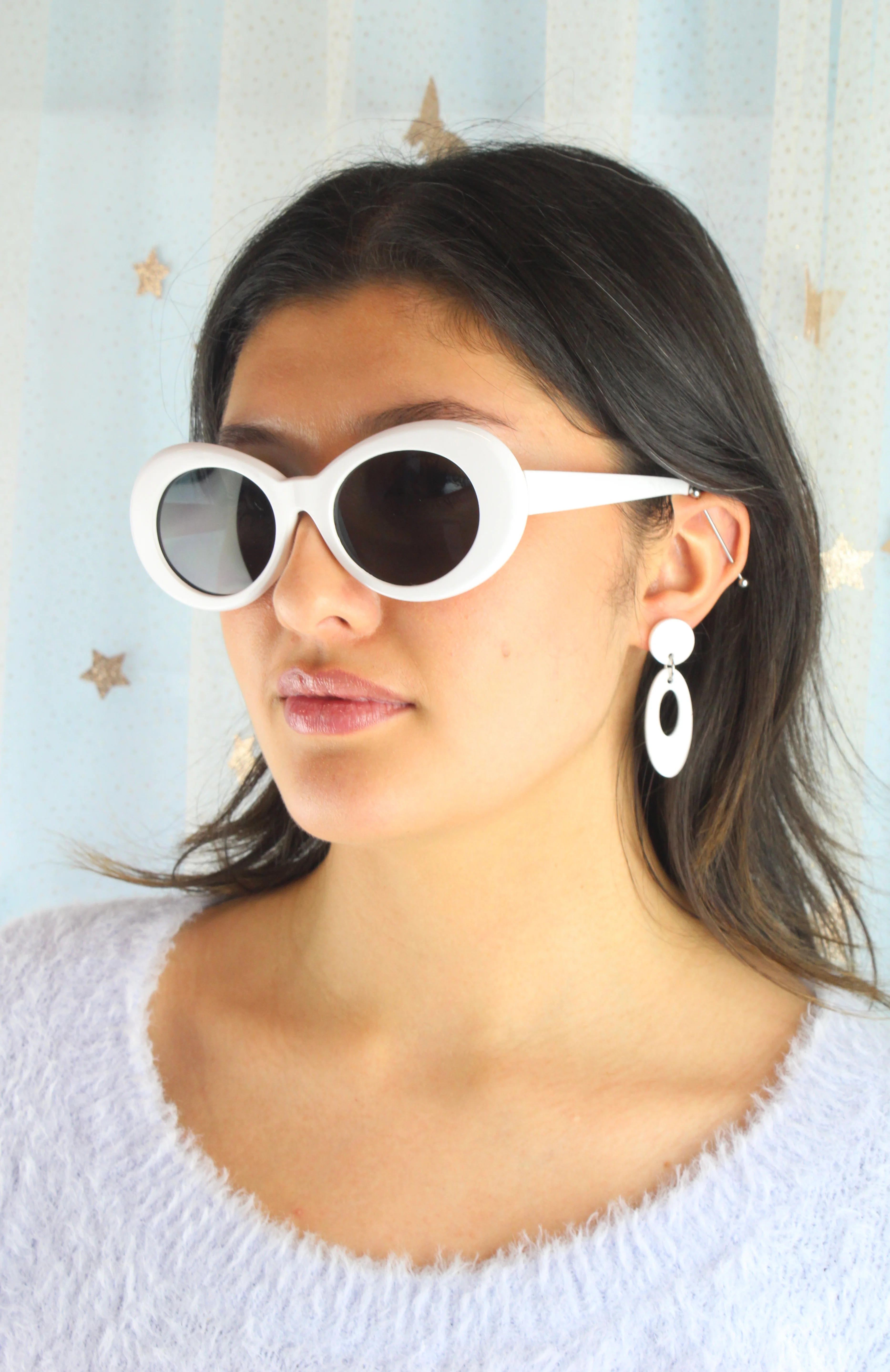 Swinging 60's Oval Stud Earrings - Image 6