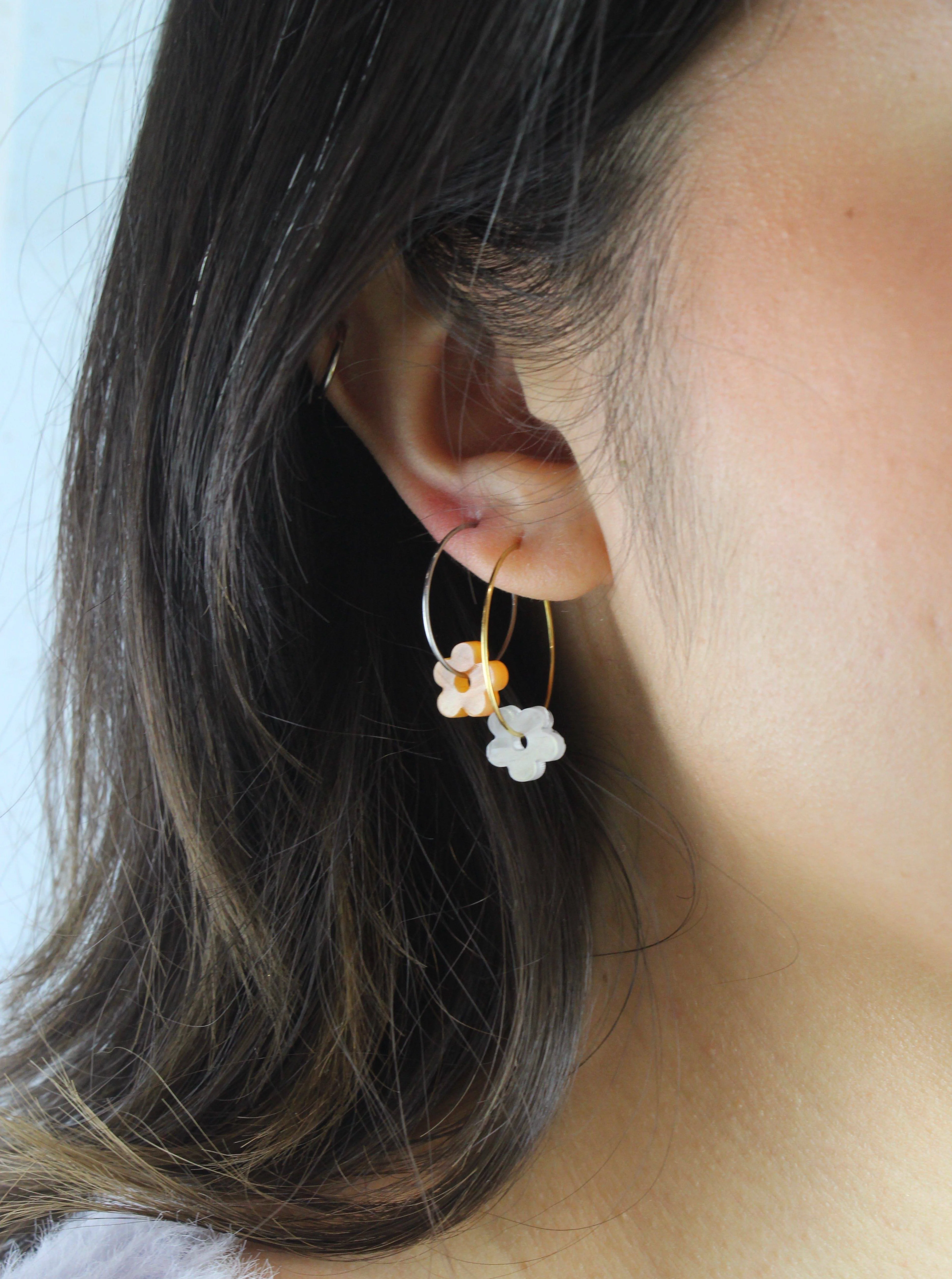 Tangerine Dream Flower Power Hoop Earring Set - Image 4
