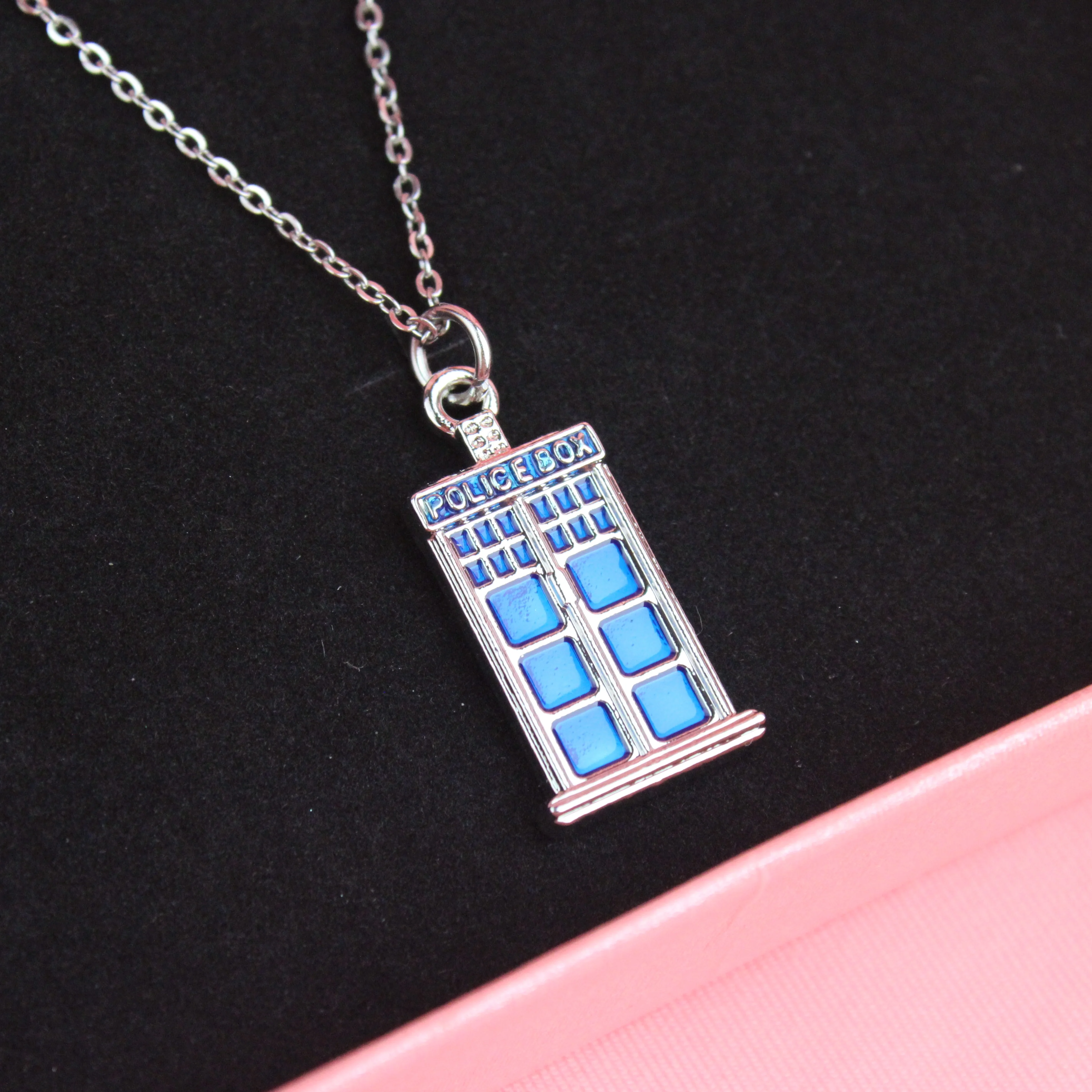 Tardis Earrings And Necklace Gift Set - Image 4