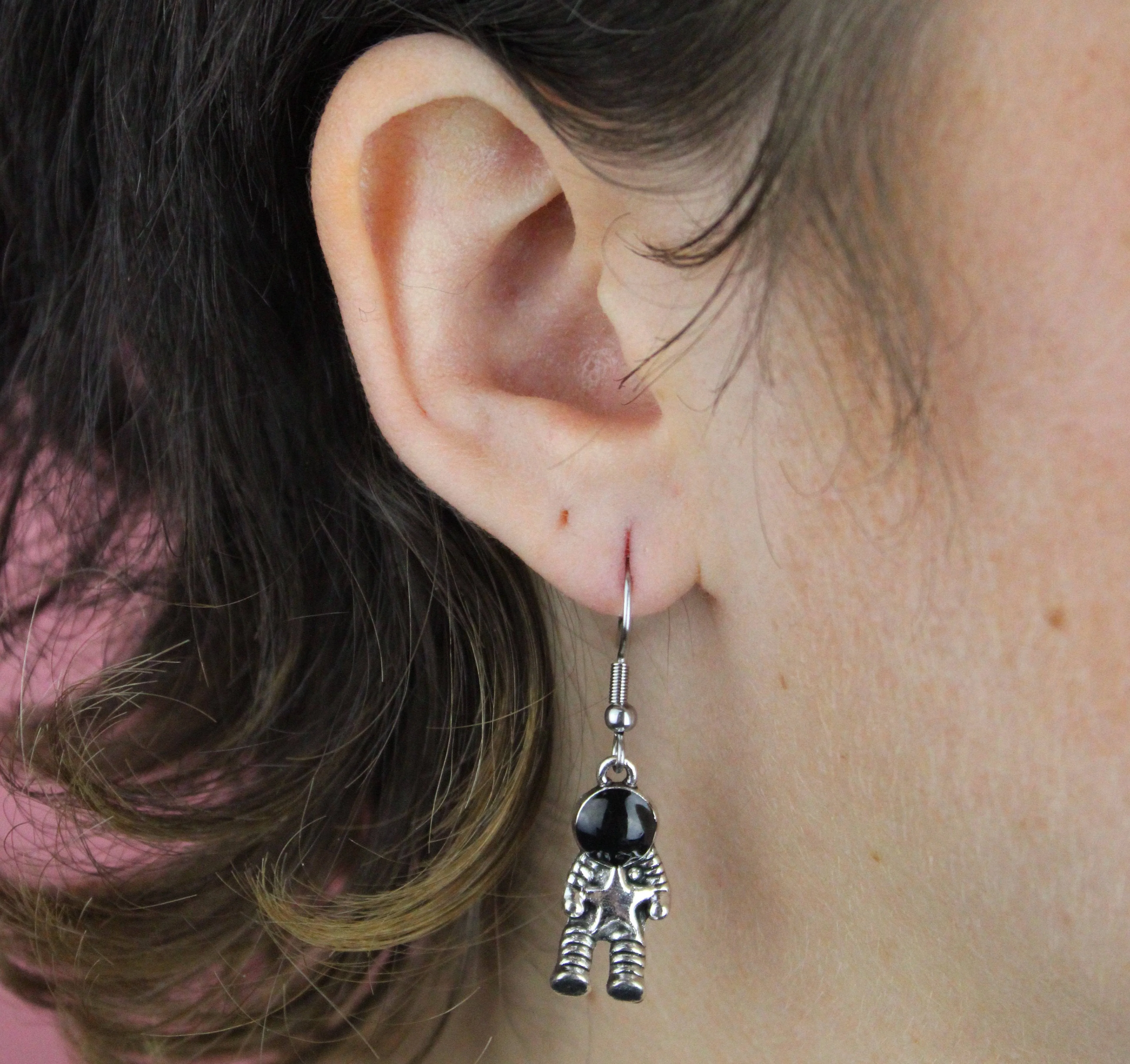 To Infinity Astronaut Earrings - Image 4