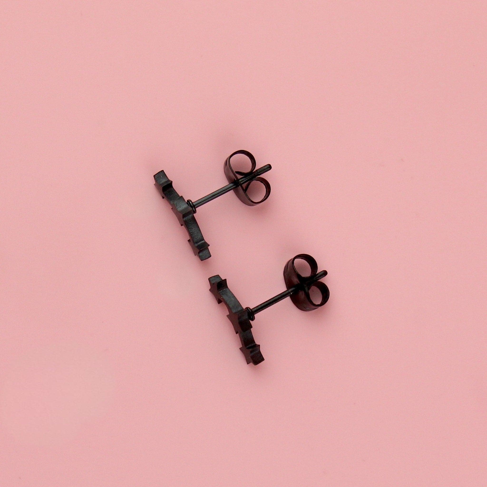 Triple Curved Star Stud Earrings (Black) - Image 4