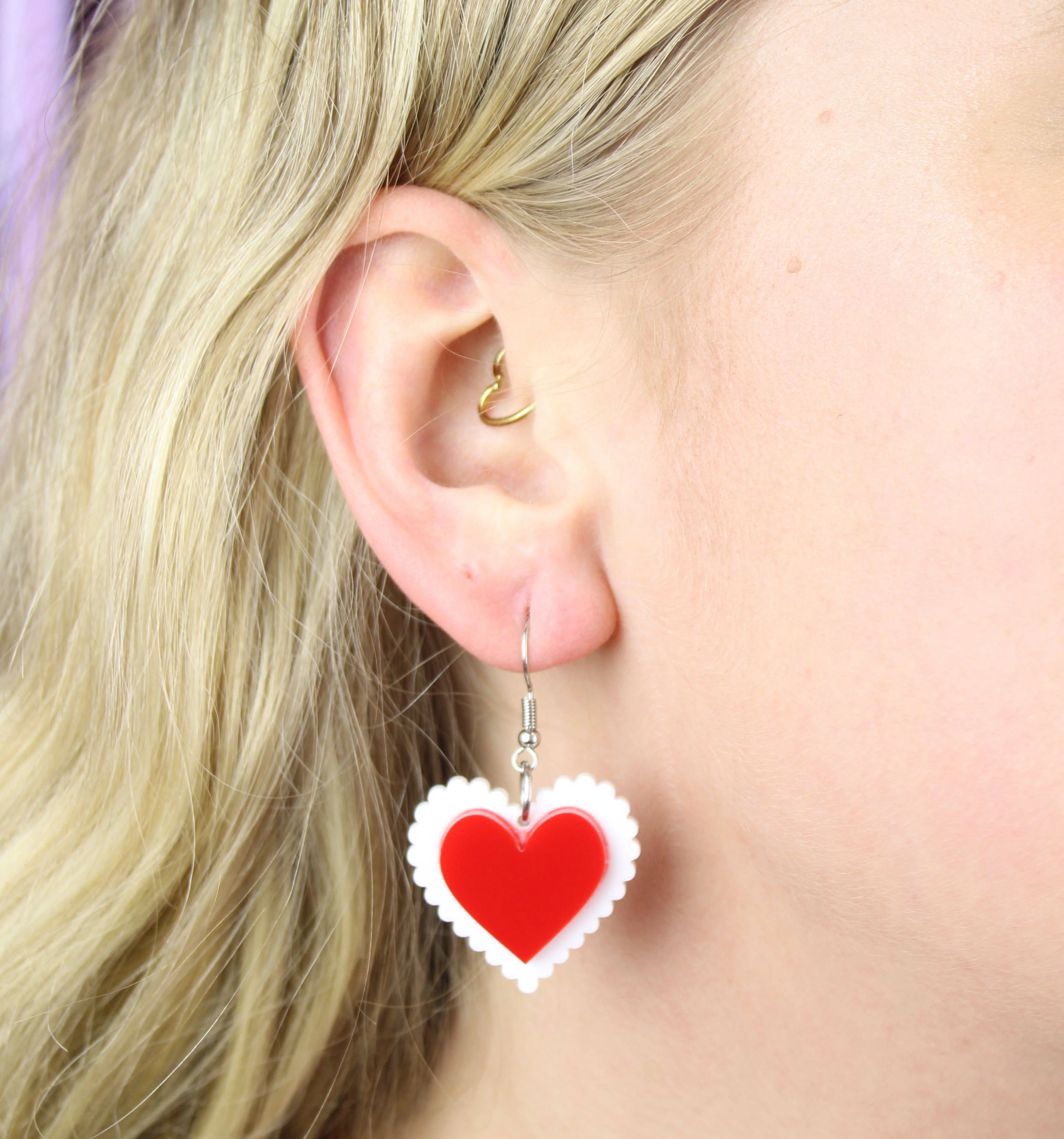 Uncle Fester Heart Apron Earrings - Image 3