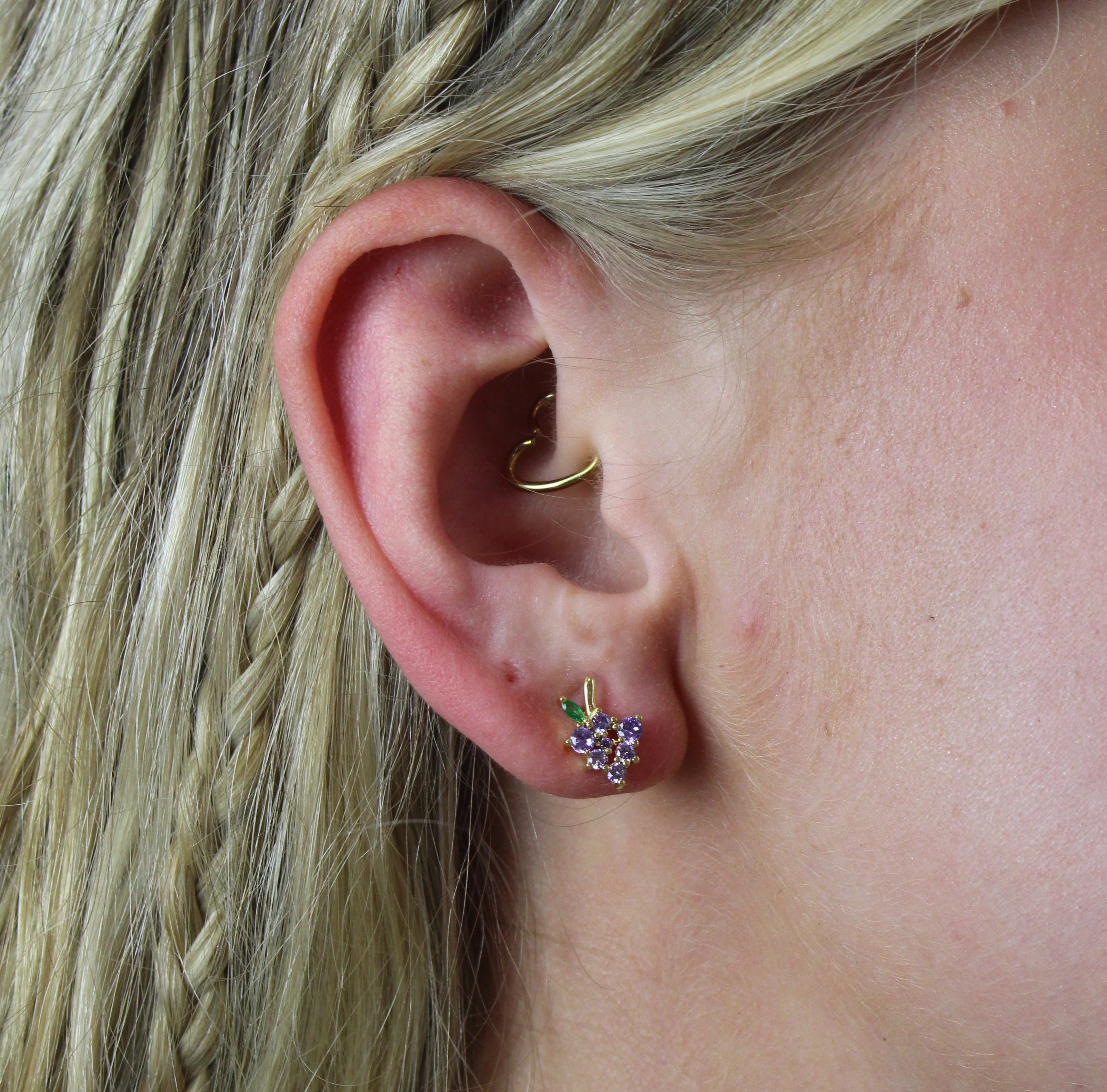 Vineyard Vibes Grapes Stud Earrings - Image 3