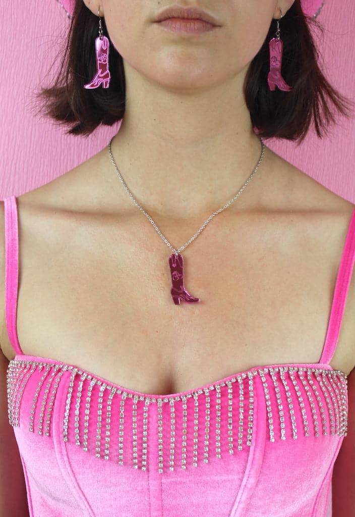 Working 9-5 Pink Cowgirl Boot Necklace - Image 3