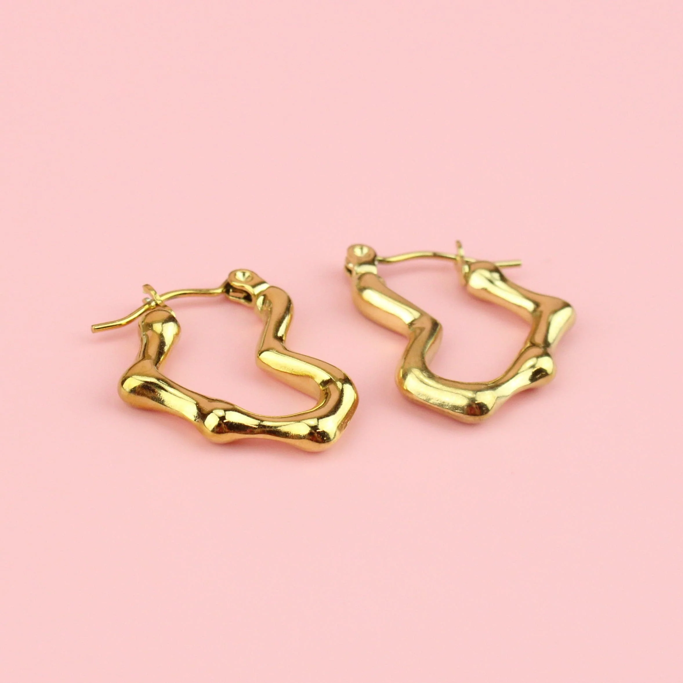 You Make My Heart Melt Hoop Earrings (Gold-plated) - Image 2